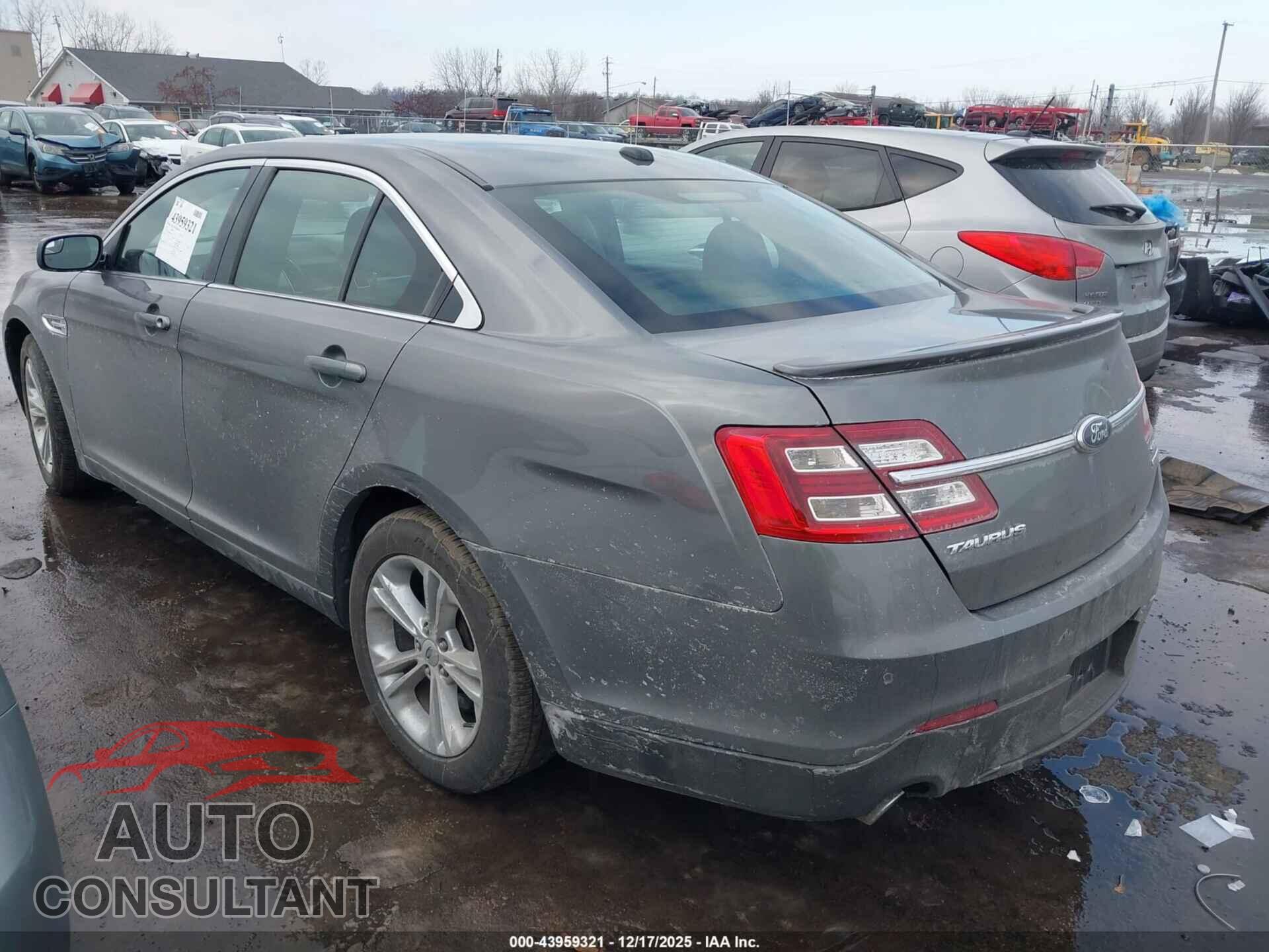 FORD TAURUS 2013 - 1FAHP2E88DG183661