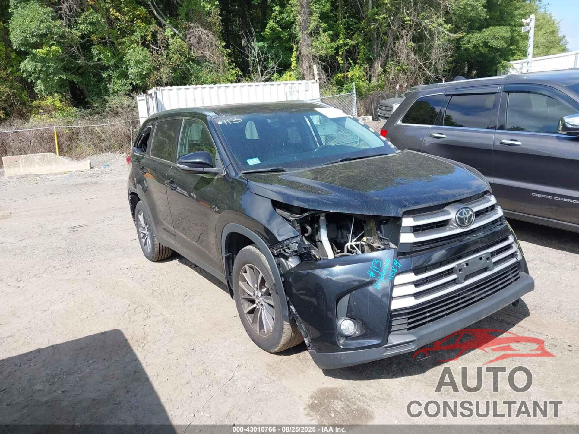 TOYOTA HIGHLANDER 2019 - 5TDJZRFHXKS578439