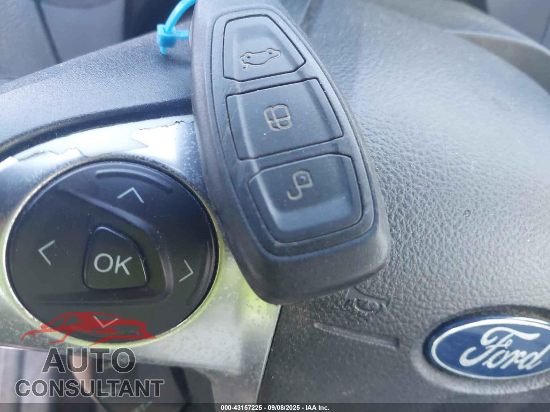 FORD FOCUS 2012 - 1FAHP3N21CL248521