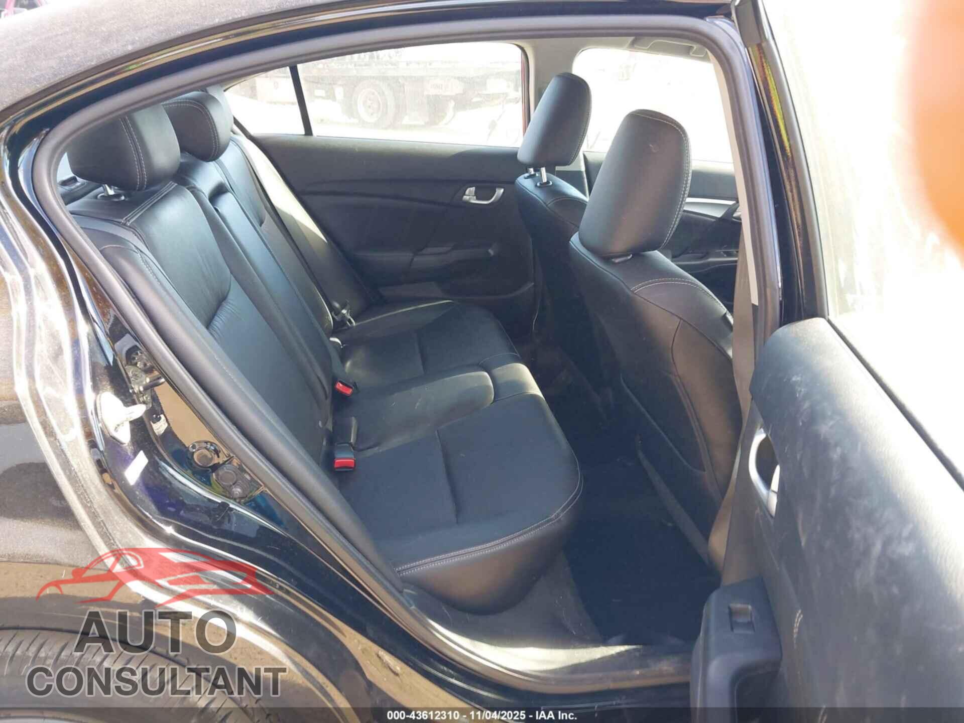 HONDA CIVIC 2013 - 19XFB2F94DE046899
