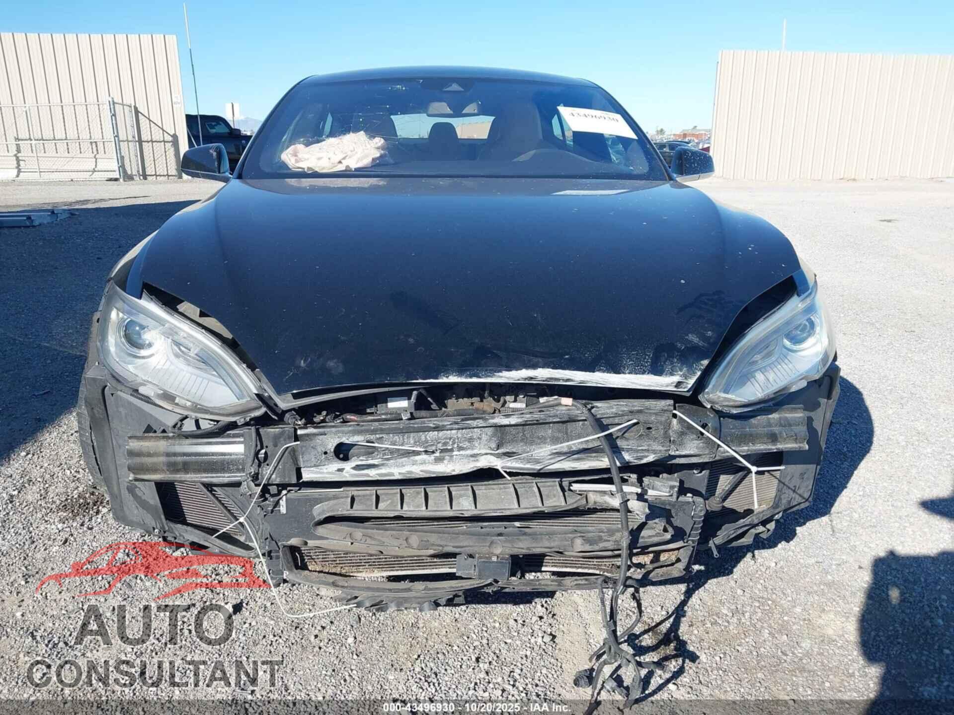 TESLA MODEL S 2015 - 5YJSA1E28FF119771