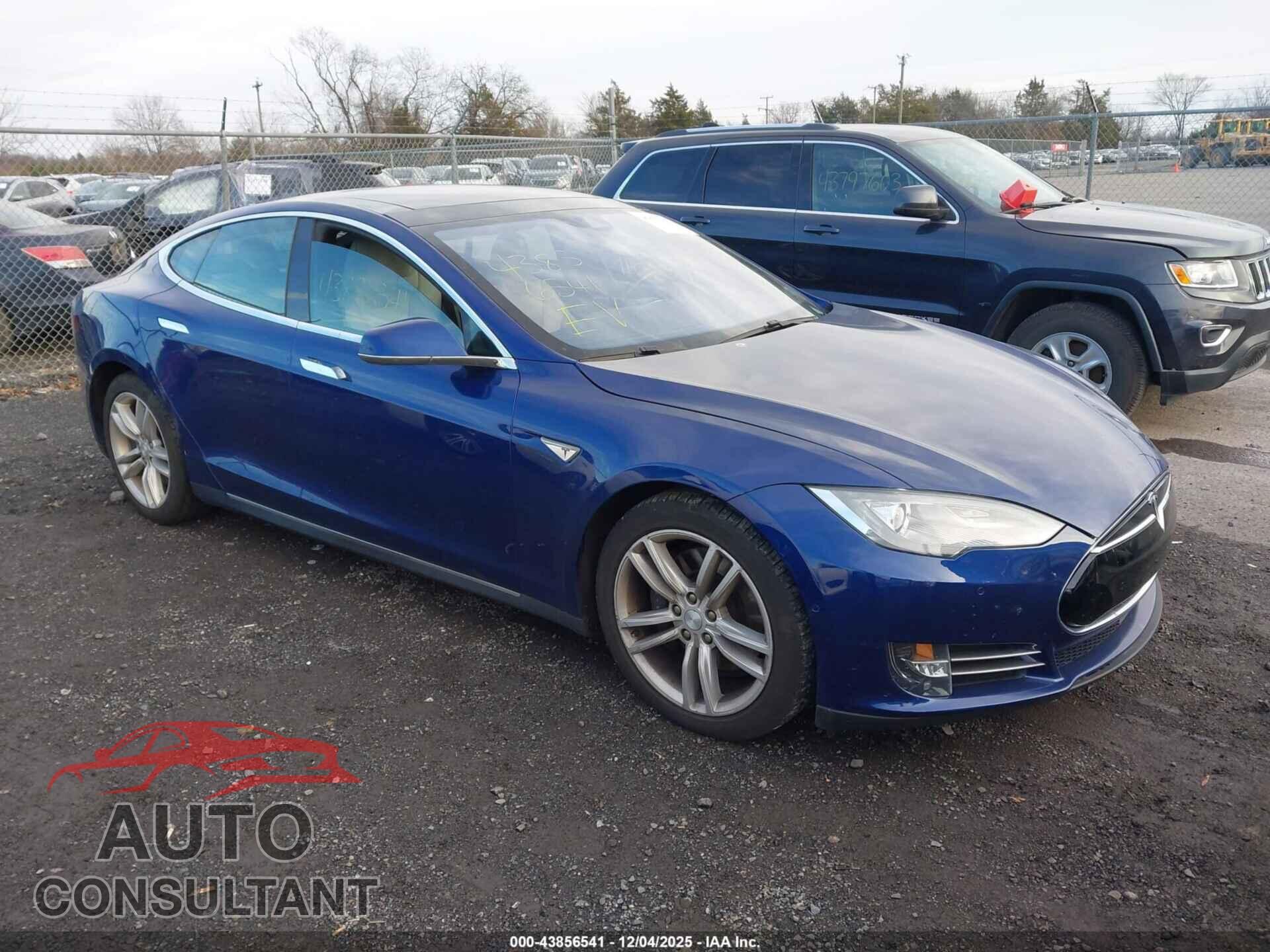 TESLA MODEL S 2015 - 5YJSA1S20FF093624