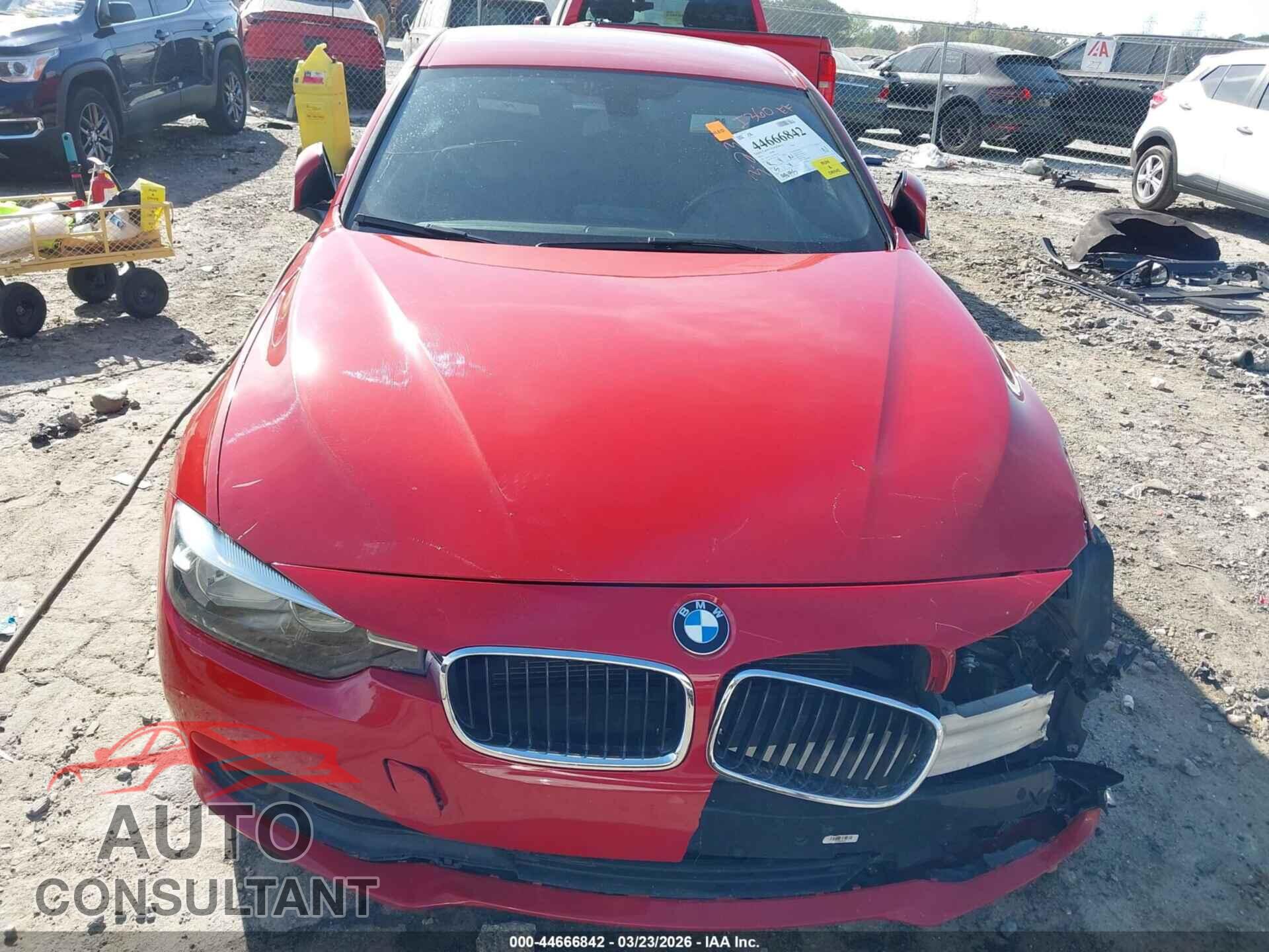 BMW 320I 2016 - WBA8E1G51GNU10313