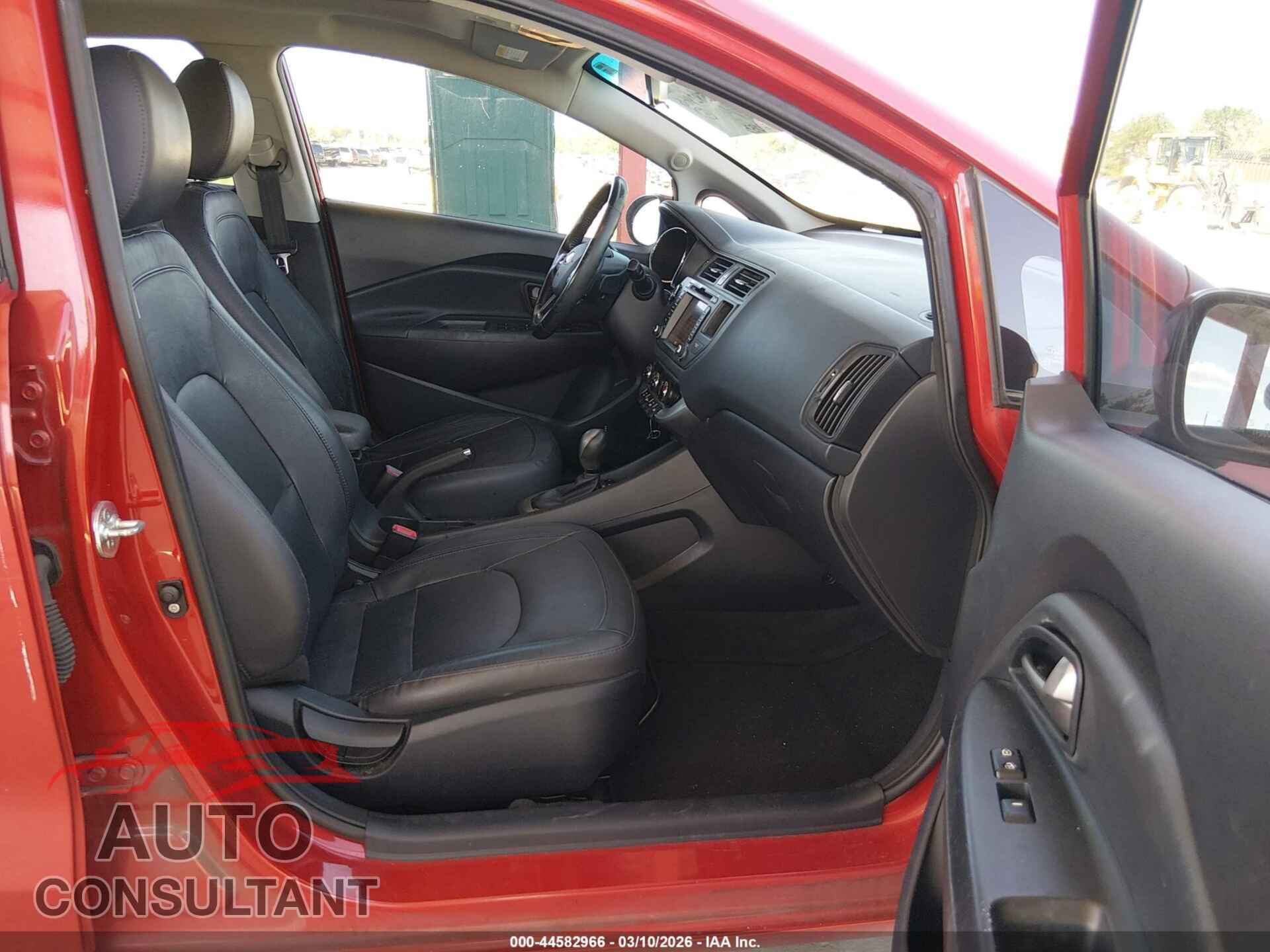 KIA RIO 2014 - KNADN4A30E6328071