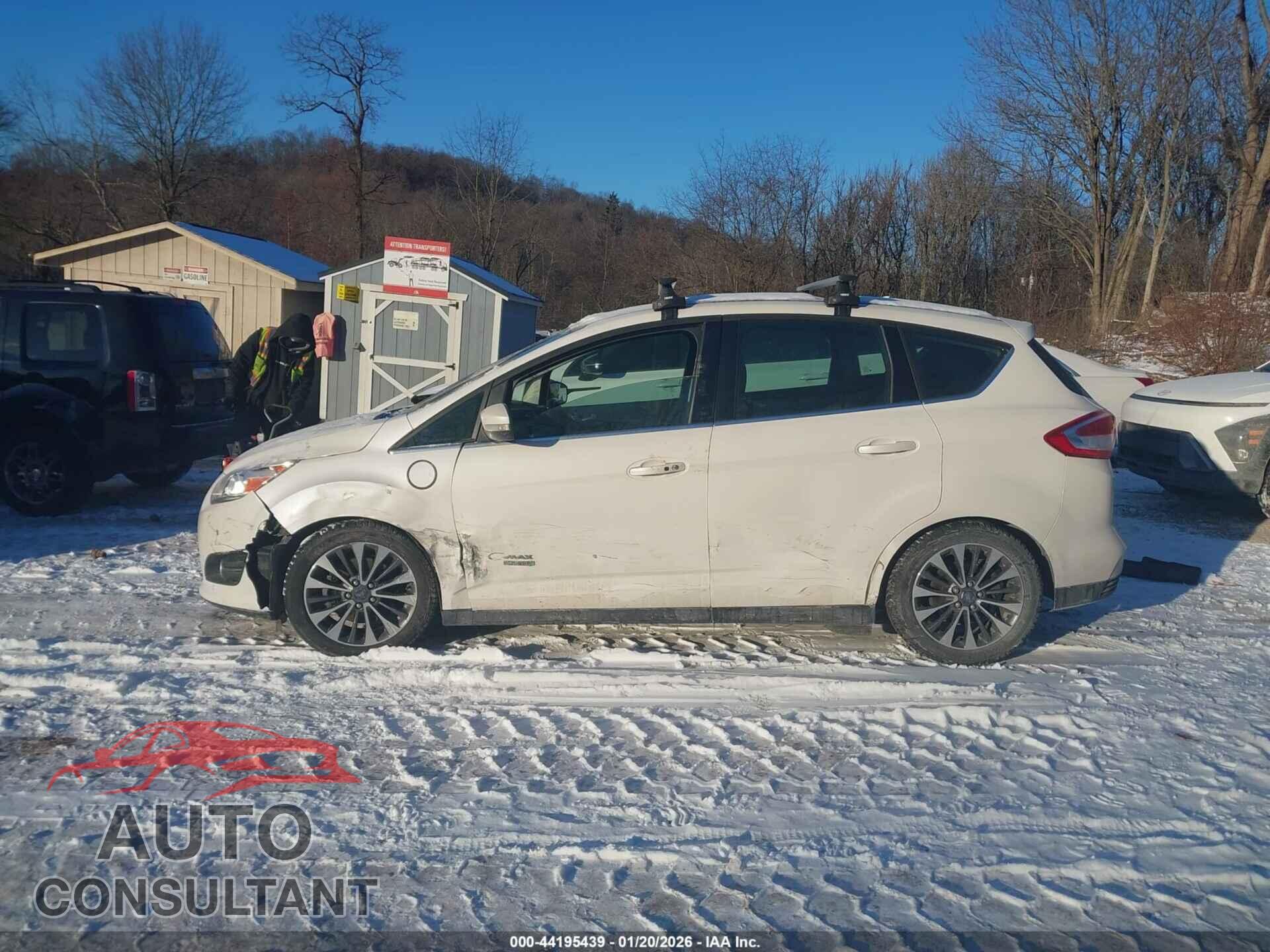 FORD C-MAX ENERGI 2017 - 1FADP5FU3HL105930