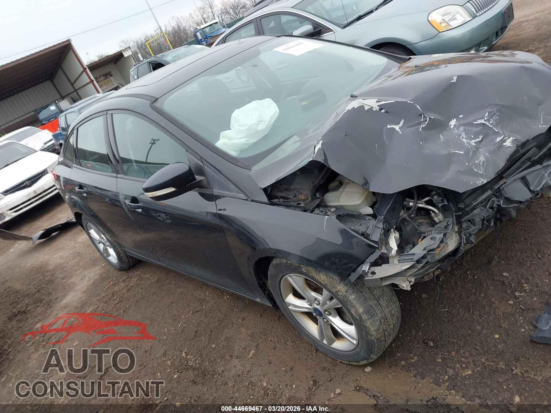 FORD FOCUS 2014 - 1FADP3F2XEL263390
