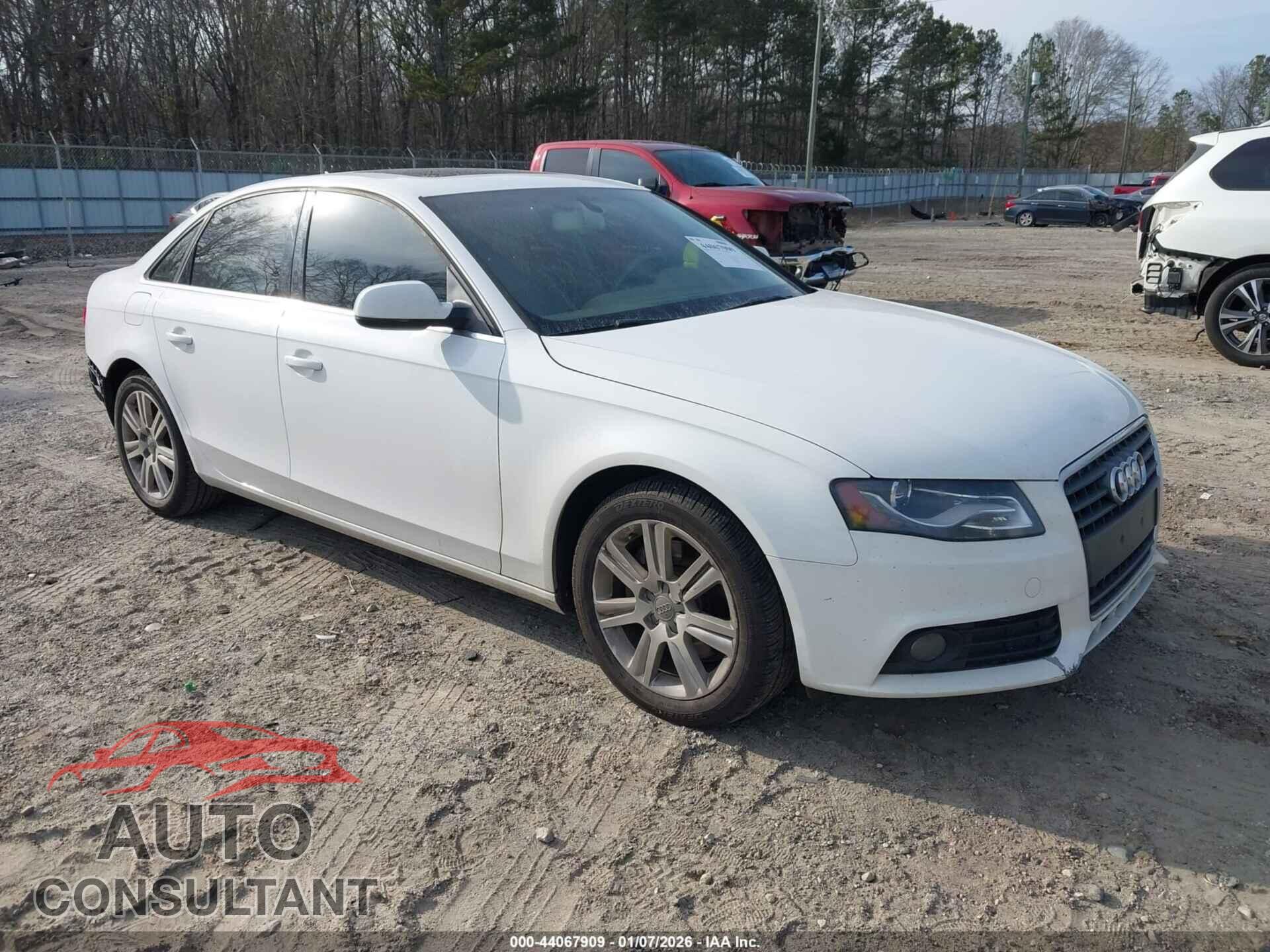 AUDI A4 2012 - WAUBFAFL9CN006382