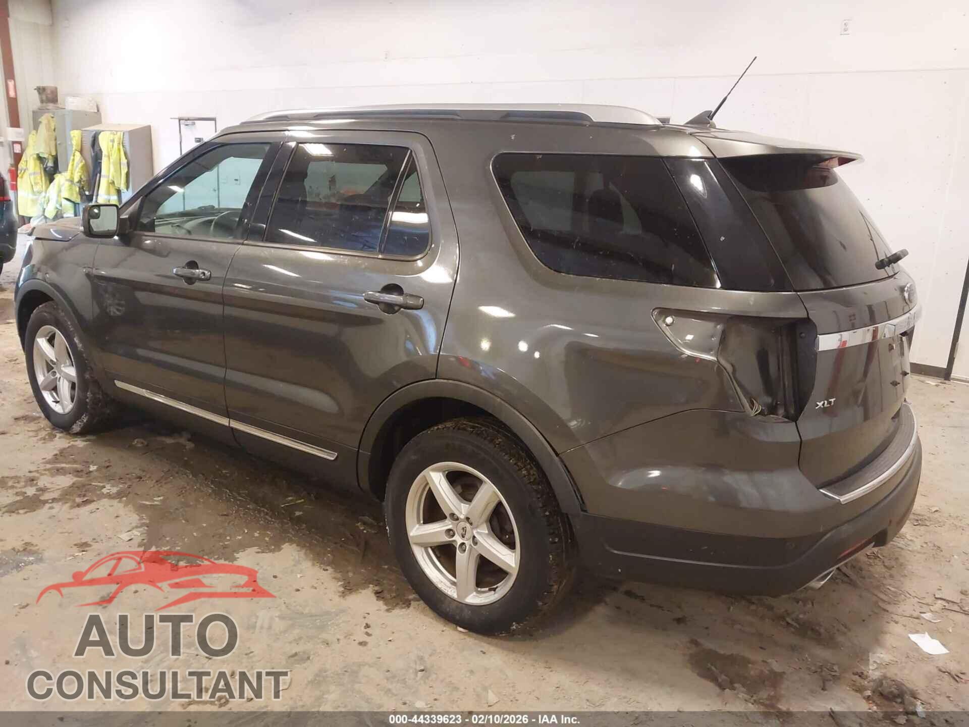 FORD EXPLORER 2018 - 1FM5K7D80JGB98429