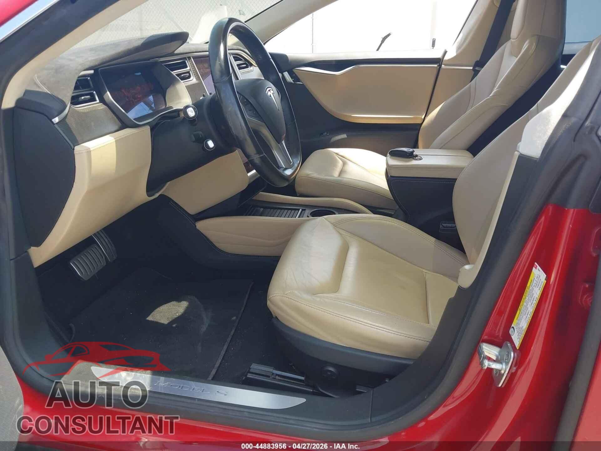 TESLA MODEL S 2015 - 5YJSA1E44FF105867