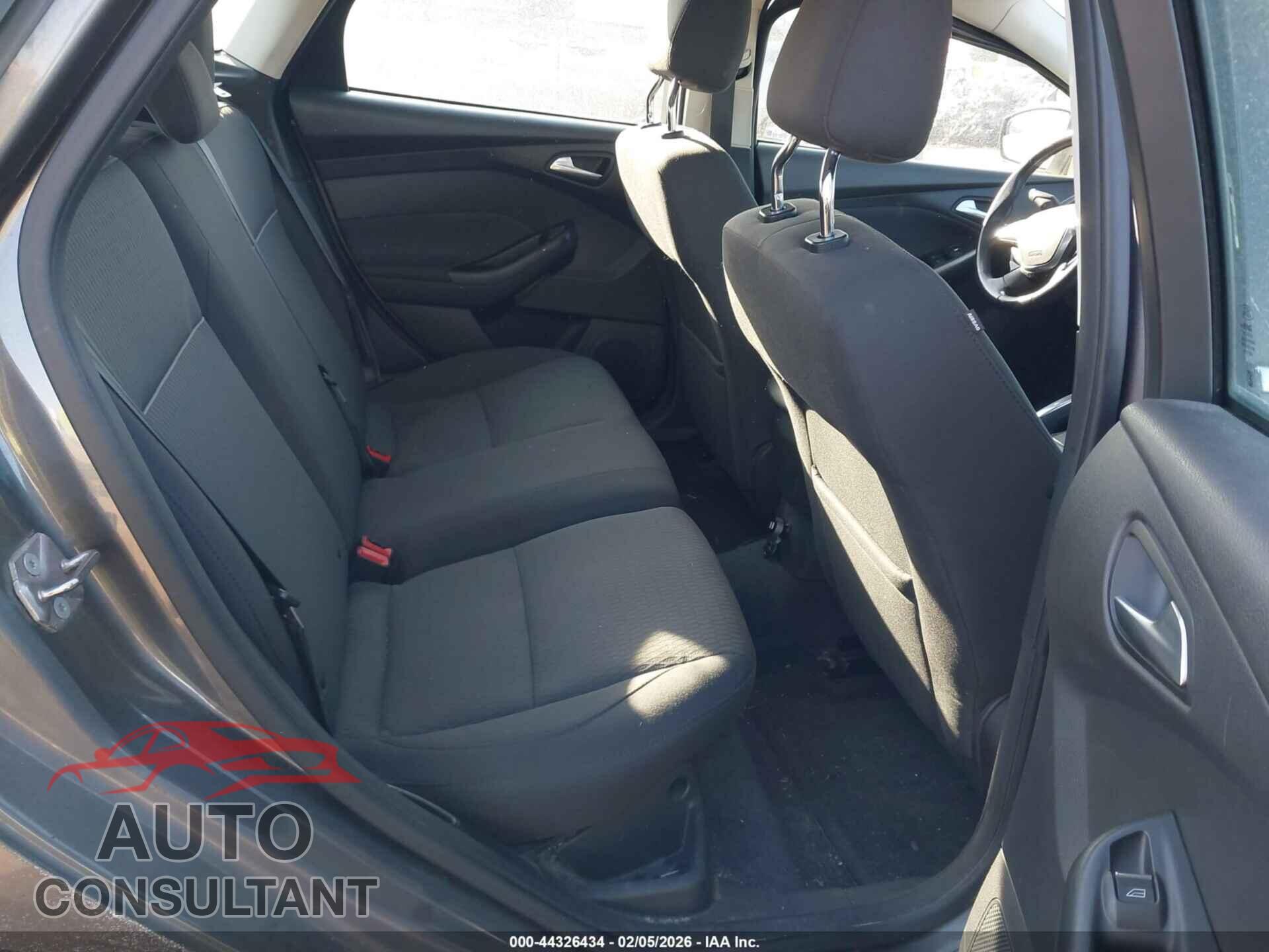 FORD FOCUS 2012 - 1FAHP3M29CL170927