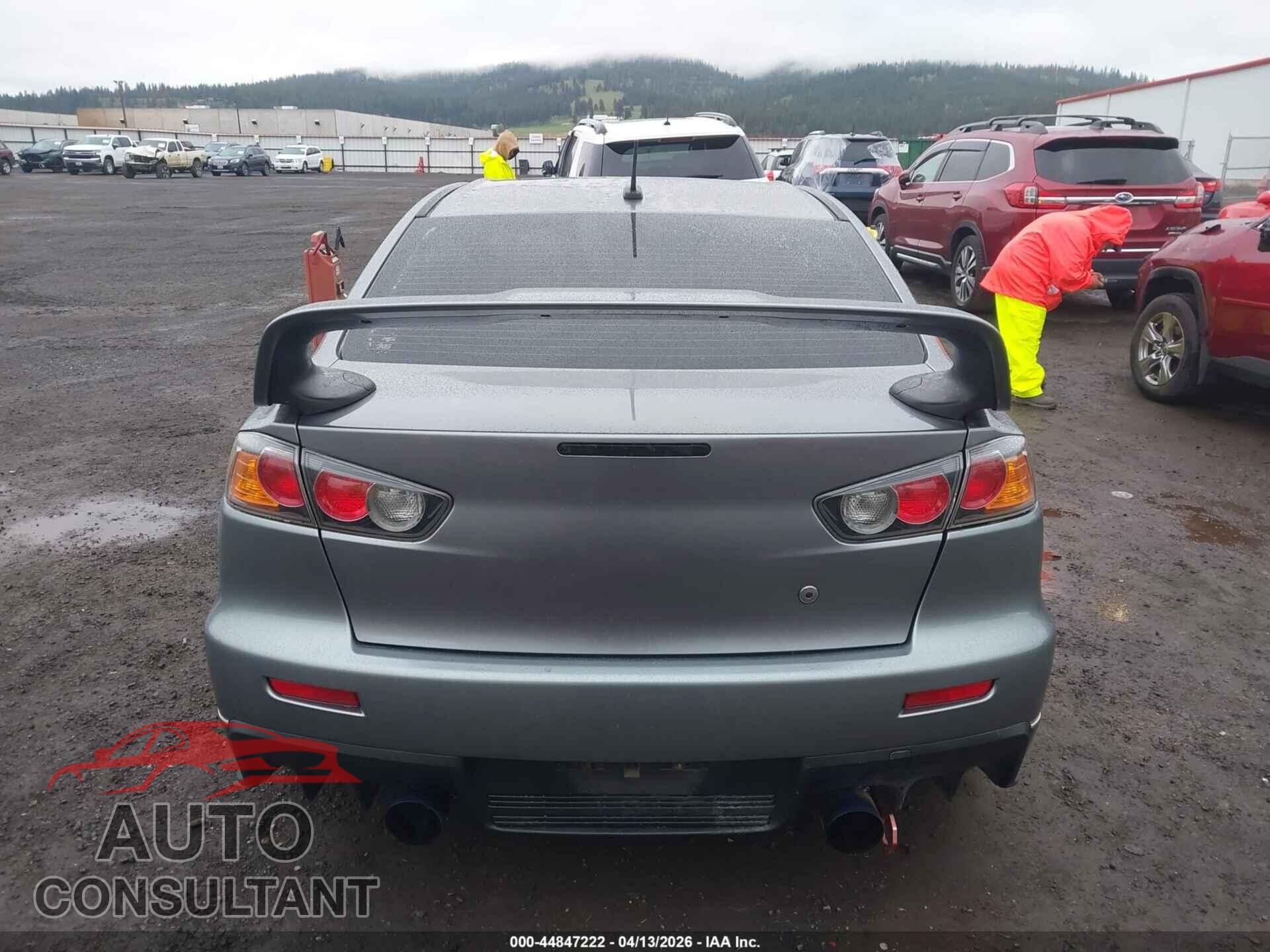 MITSUBISHI LANCER EVOLUTION 2013 - JA32W8FV4DU012755