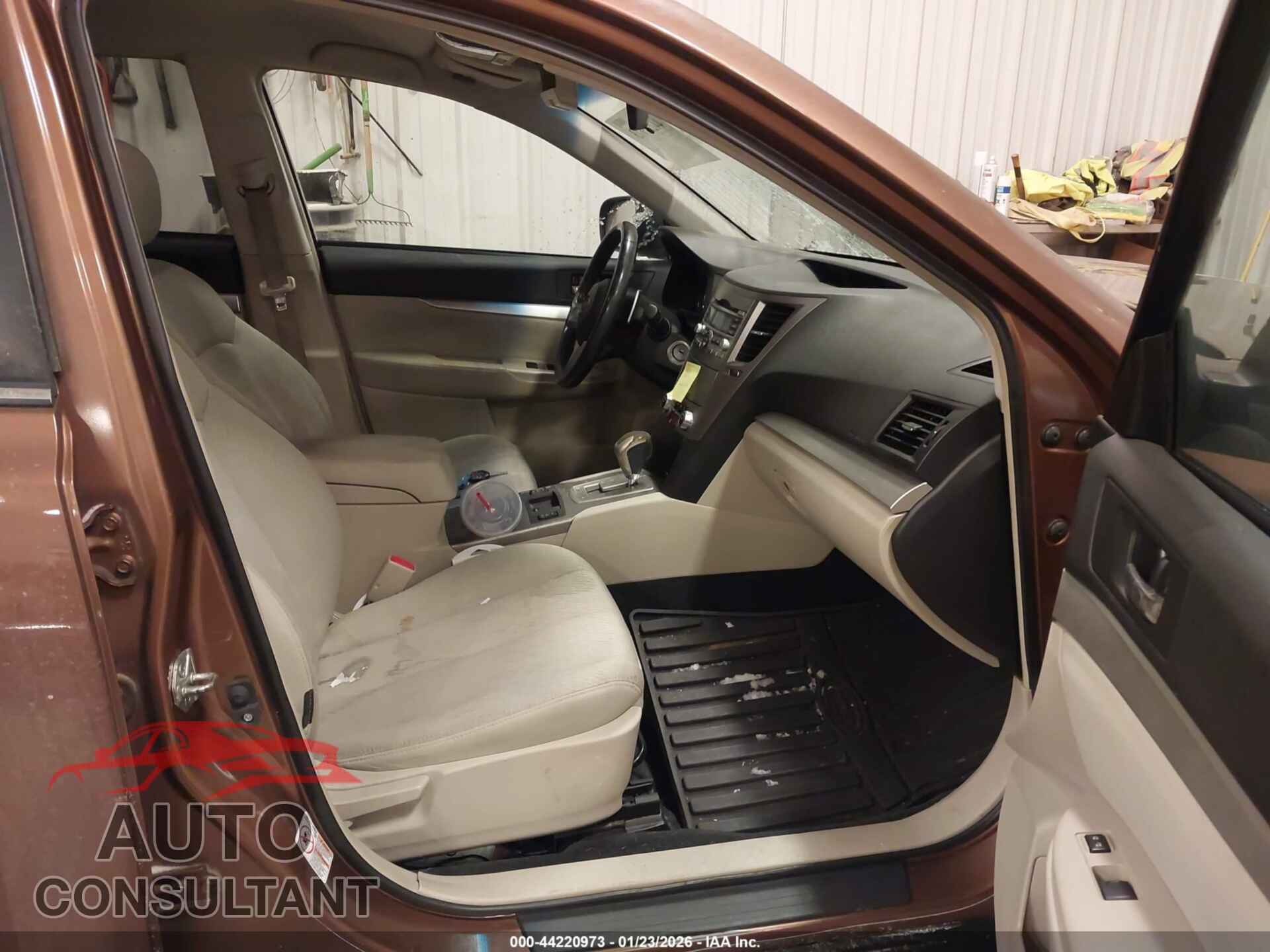 SUBARU OUTBACK 2011 - 4S4BRBCC2B3312446