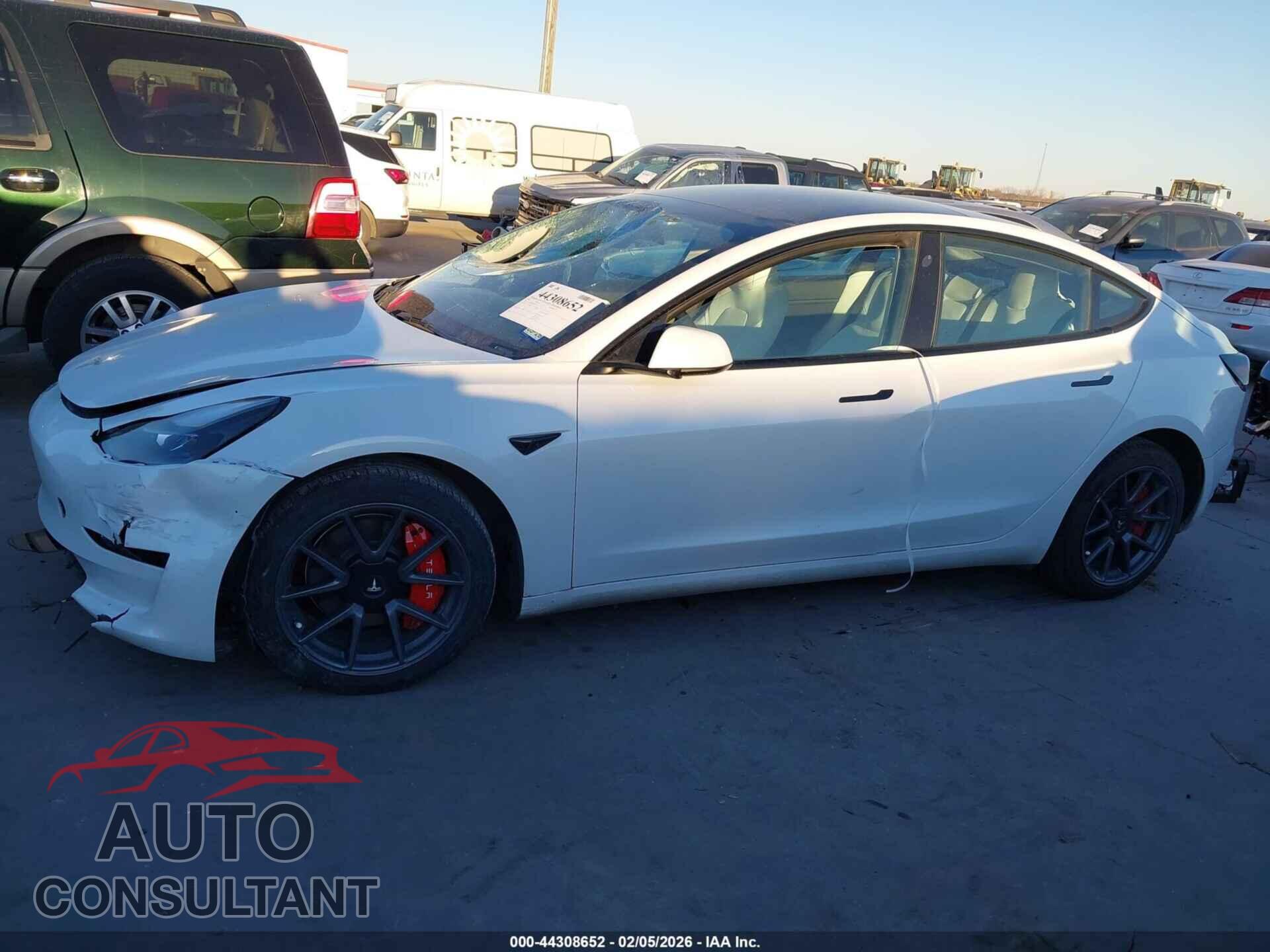 TESLA MODEL 3 2023 - 5YJ3E1EA0PF542183