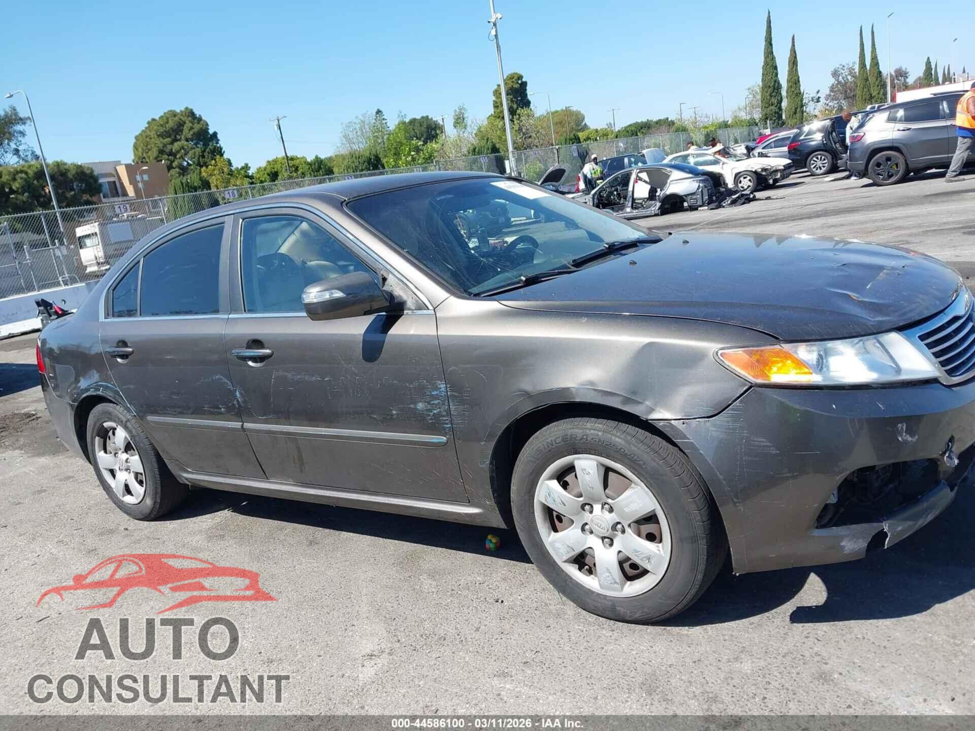 KIA OPTIMA 2010 - KNAGG4A80A5436709