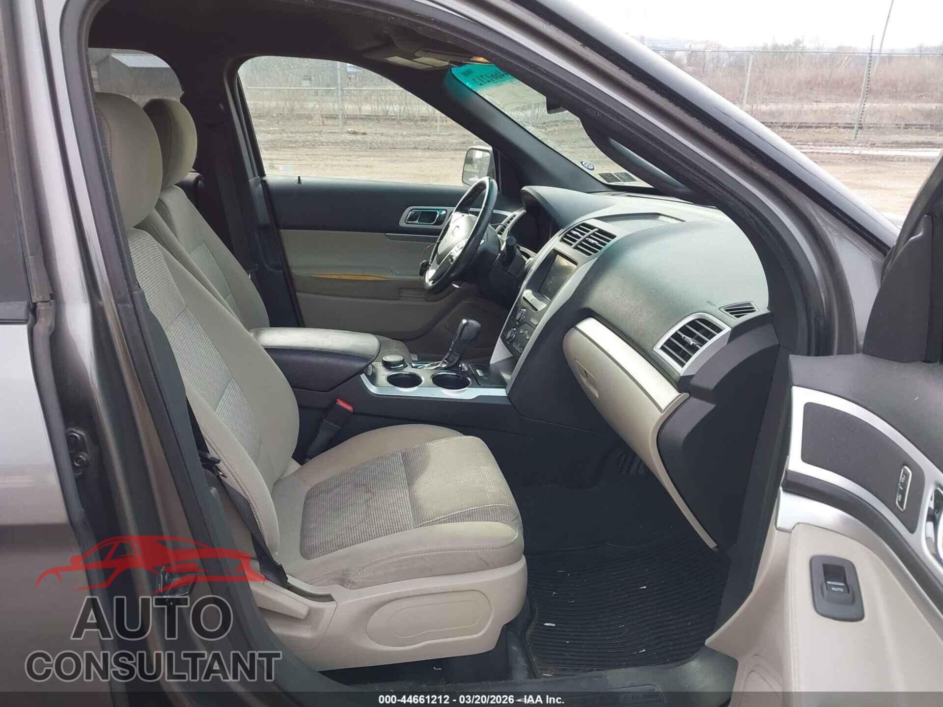 FORD EXPLORER 2011 - 1FMHK8D82BGA10224