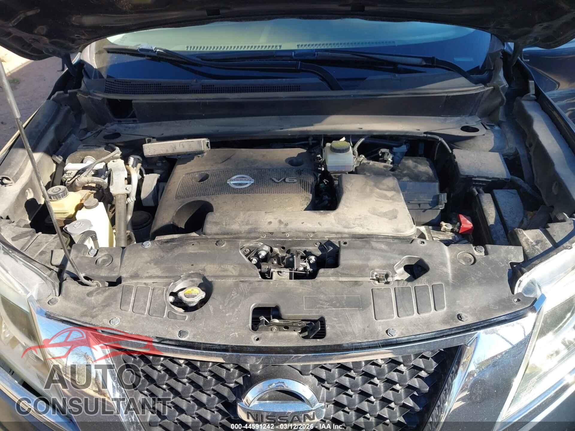NISSAN PATHFINDER 2013 - 5N1AR2MN3DC647391