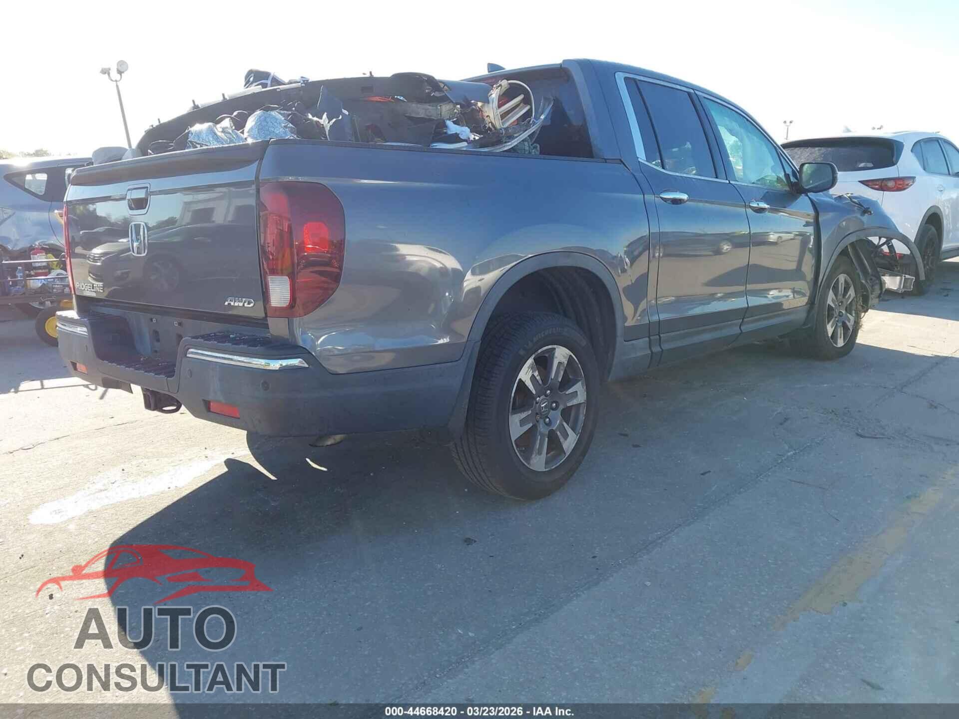 HONDA RIDGELINE 2018 - 5FPYK3F76JB012599