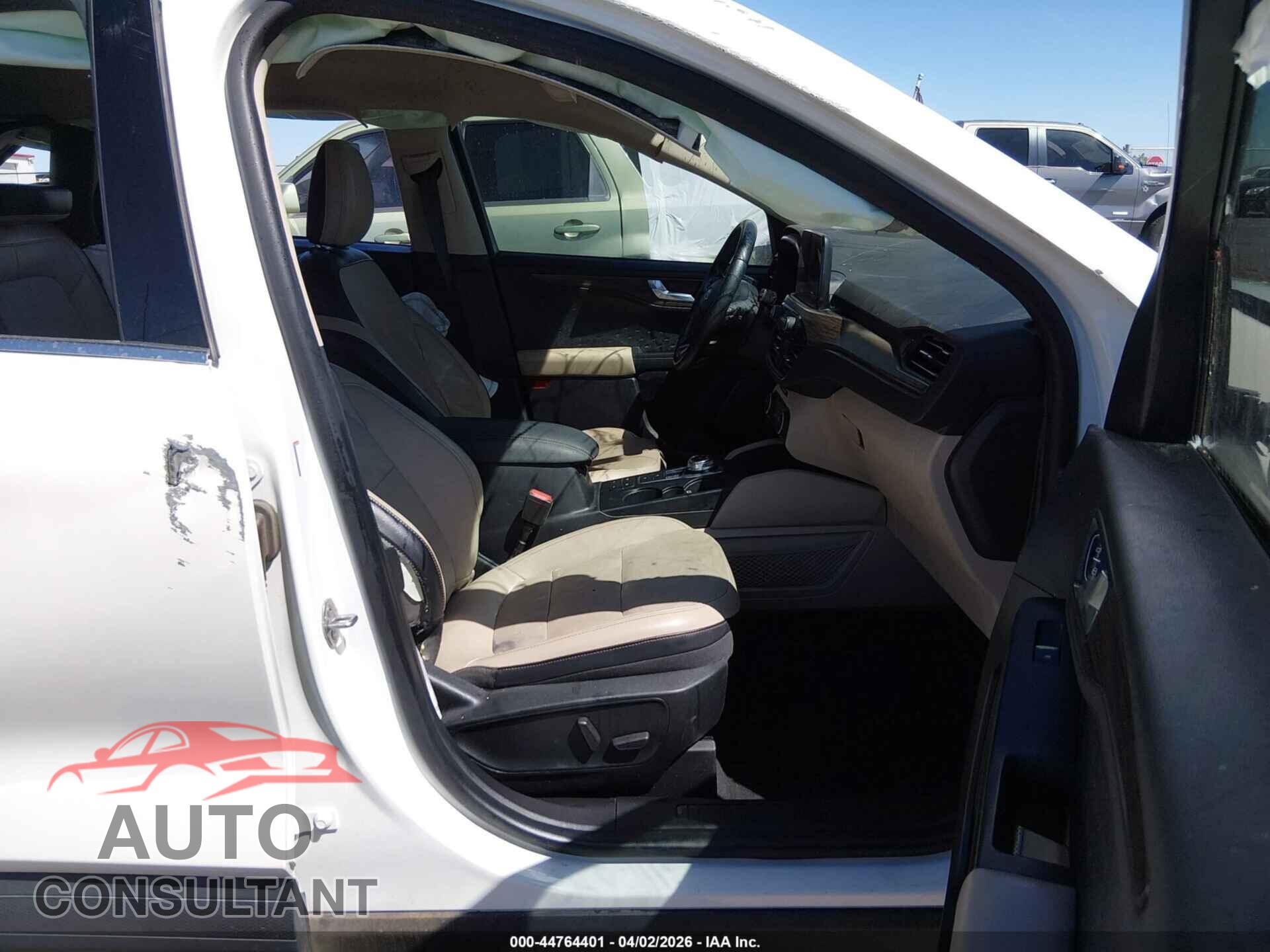 FORD ESCAPE 2020 - 1FMCU9J95LUA34365