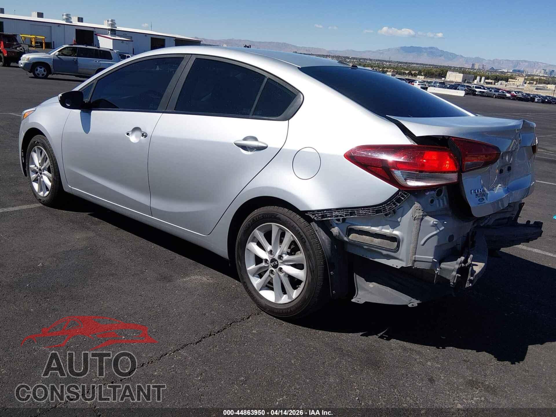 KIA FORTE 2017 - 3KPFL4A72HE008074