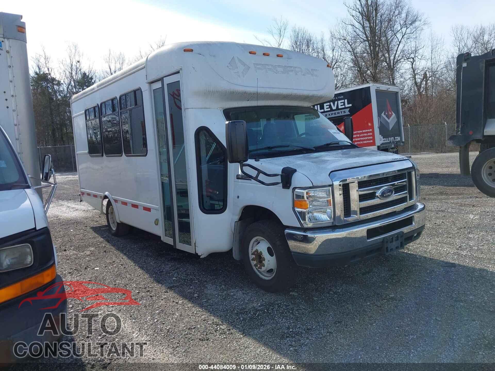 FORD E-350 CUTAWAY 2017 - 1FDEE3FSXHDC17900