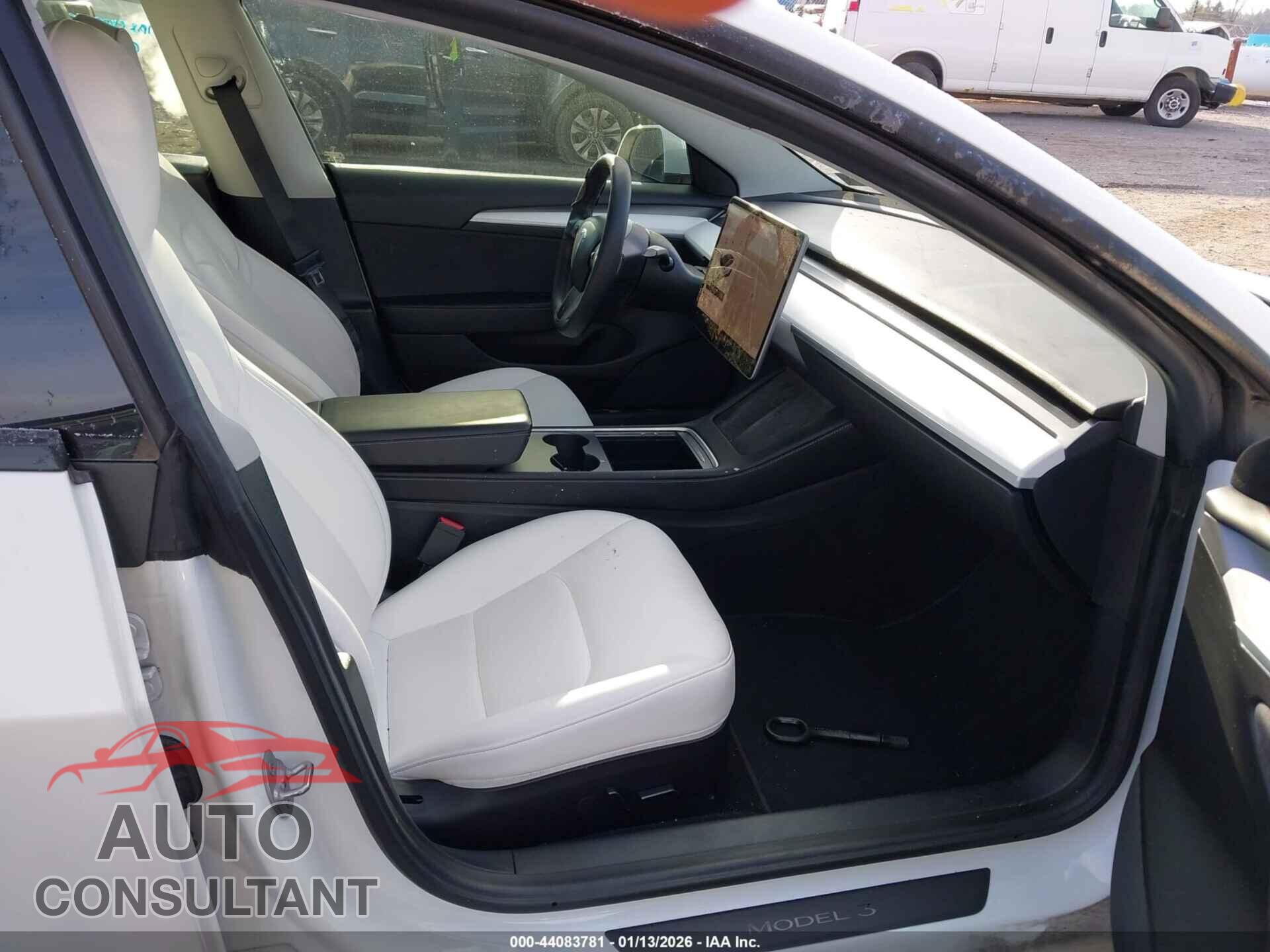 TESLA MODEL 3 2021 - 5YJ3E1EB4MF046856