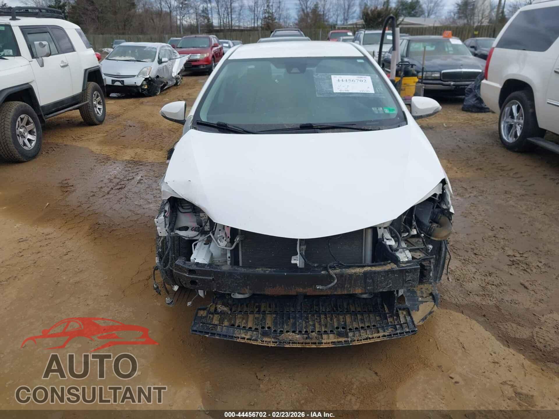 TOYOTA COROLLA 2018 - 2T1BURHEXJC964355