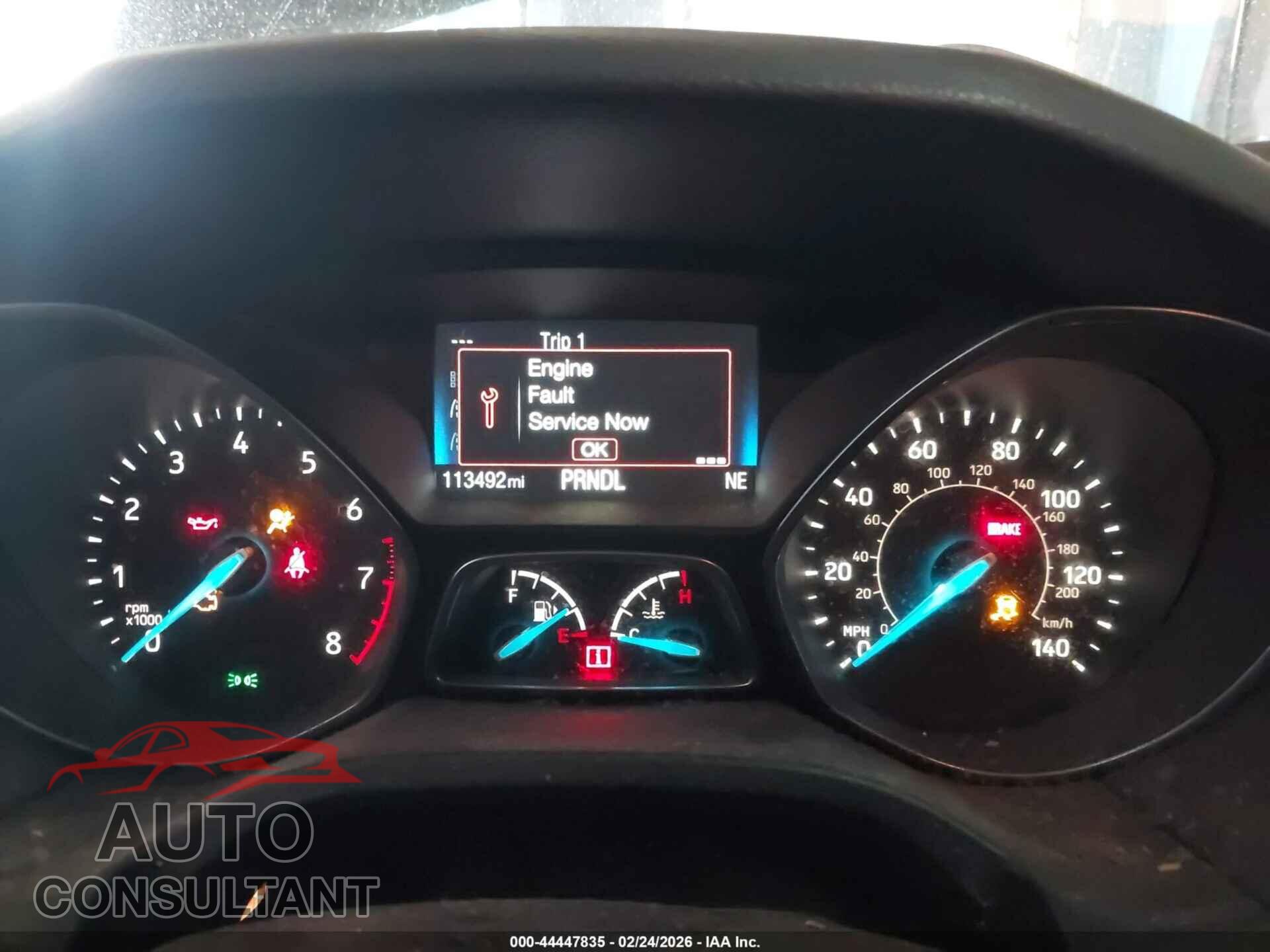 FORD FOCUS 2018 - 1FADP3F26JL324261