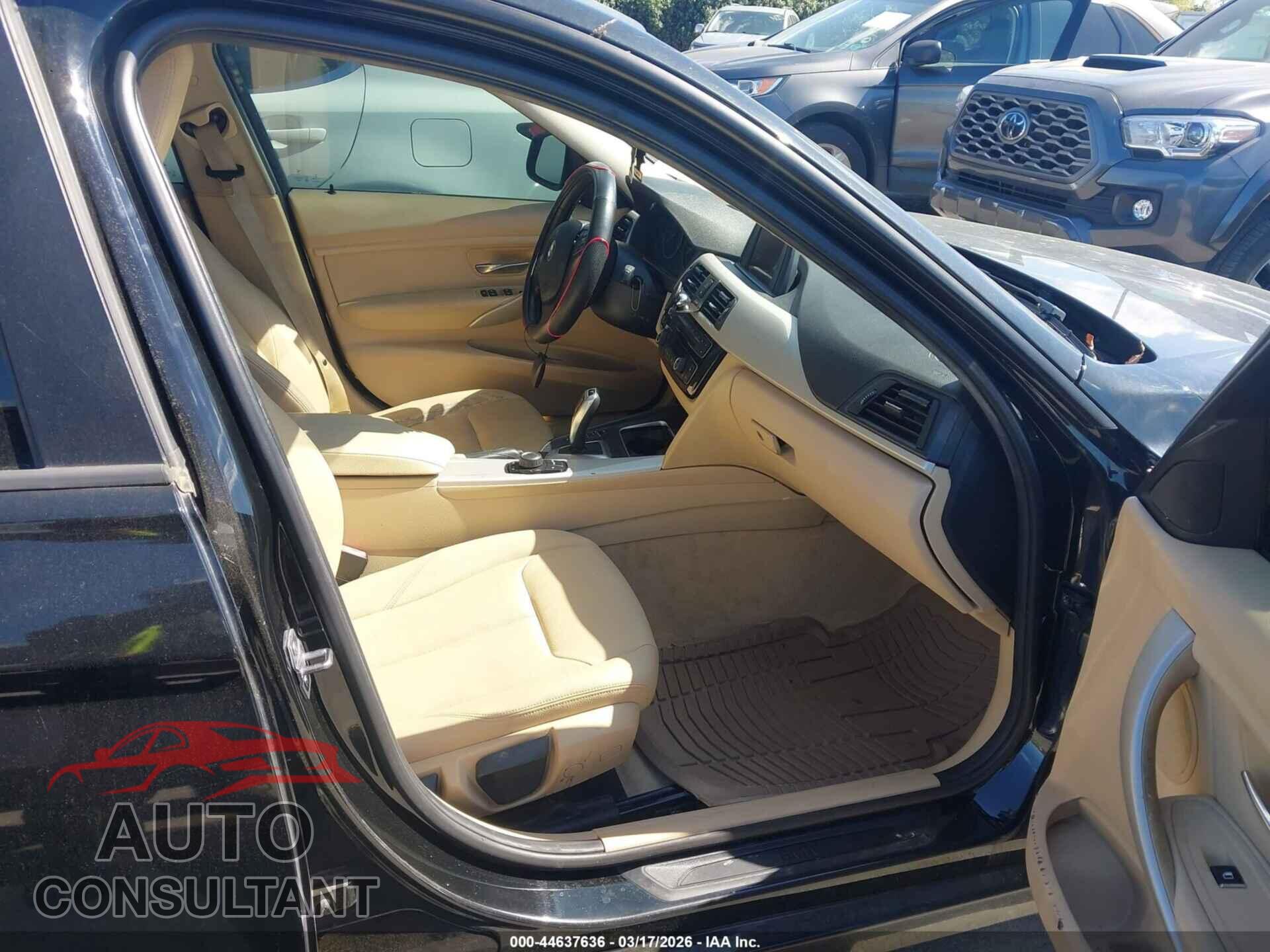 BMW 320I 2016 - WBA8E5G51GNT40593