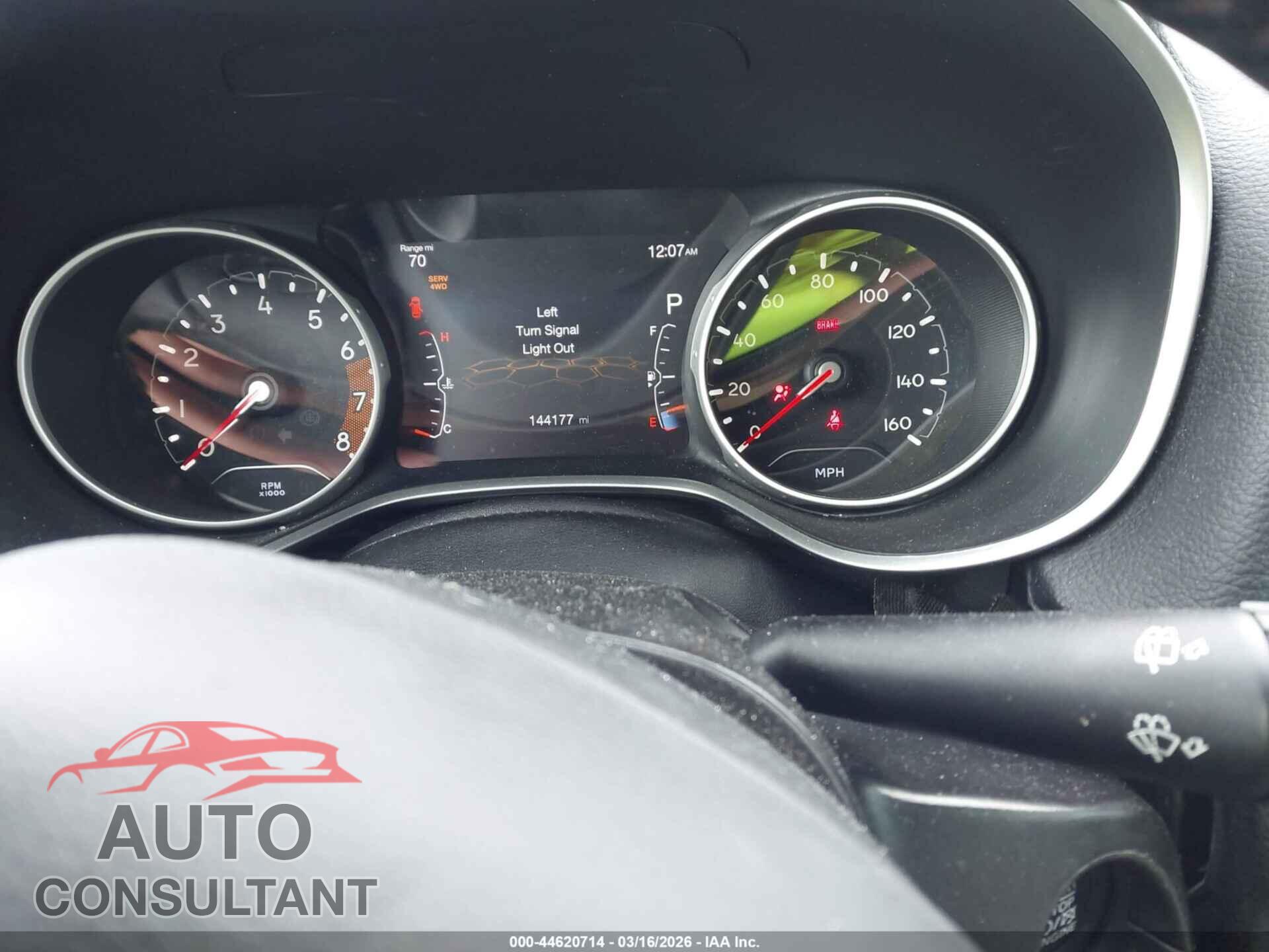 JEEP COMPASS 2019 - 3C4NJDCB9KT596397