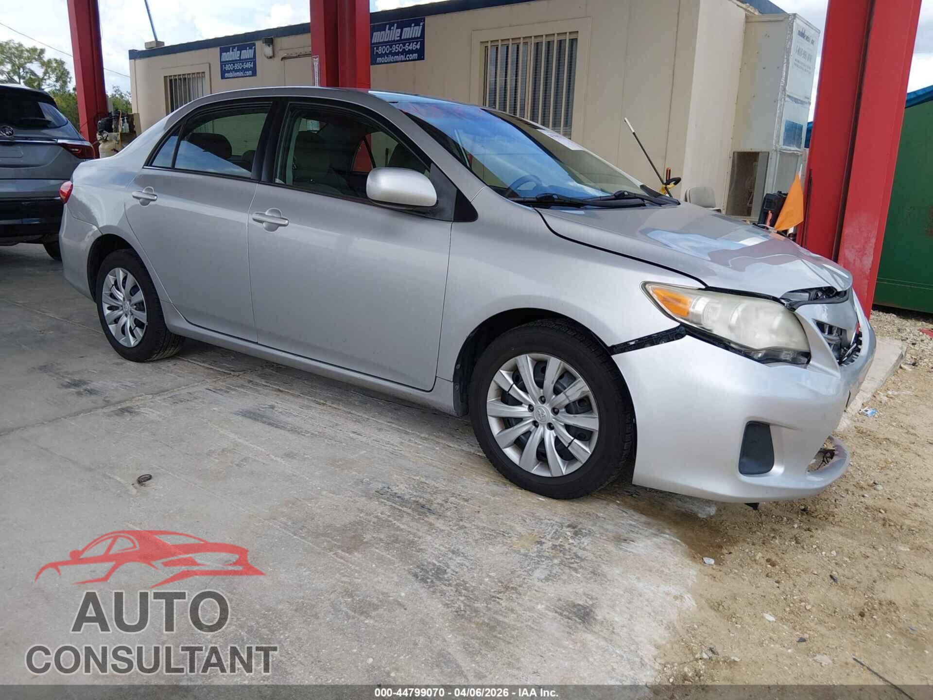 TOYOTA COROLLA 2013 - 5YFBU4EEXDP201232