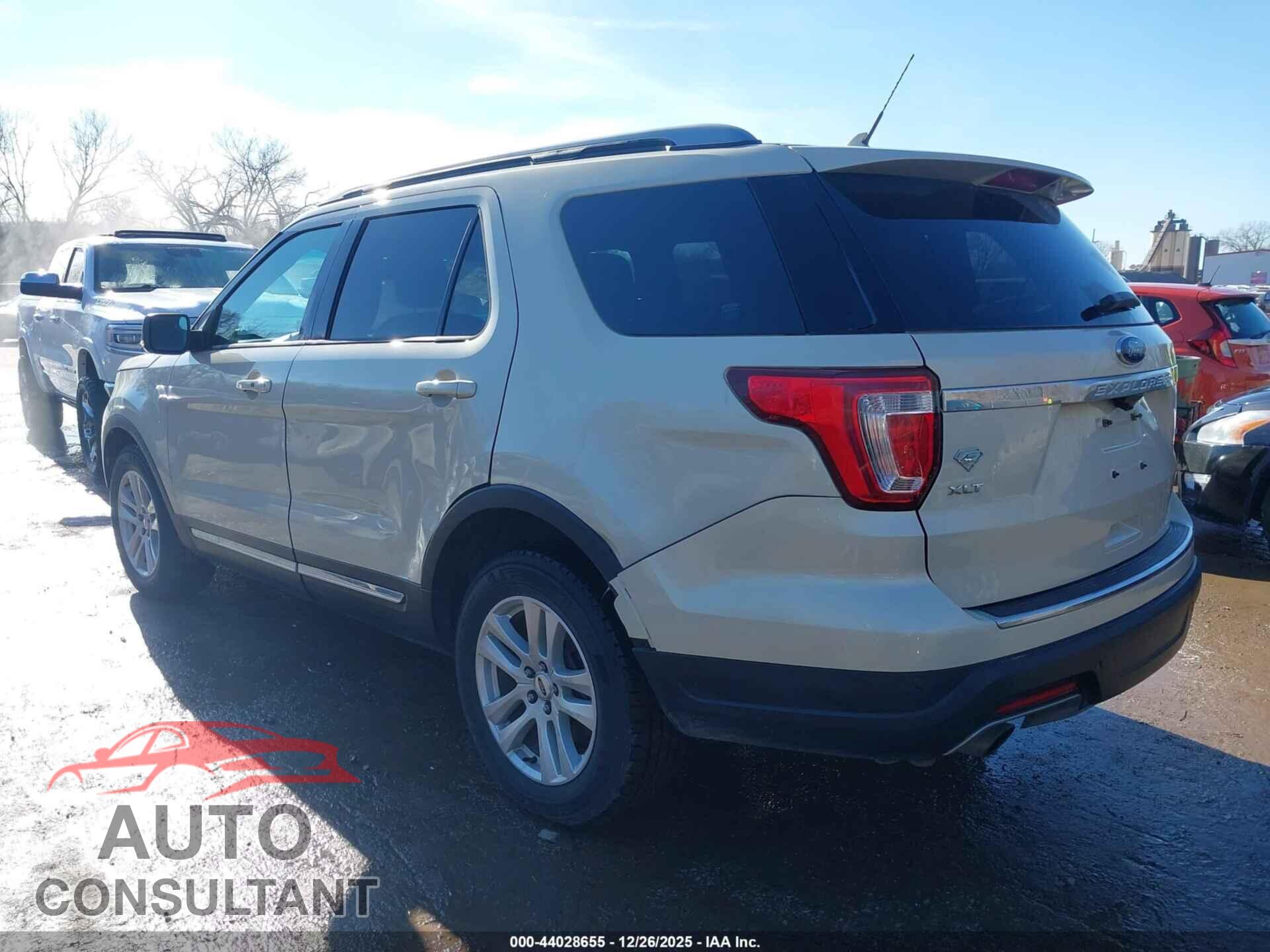 FORD EXPLORER 2018 - 1FM5K8D80JGB73195