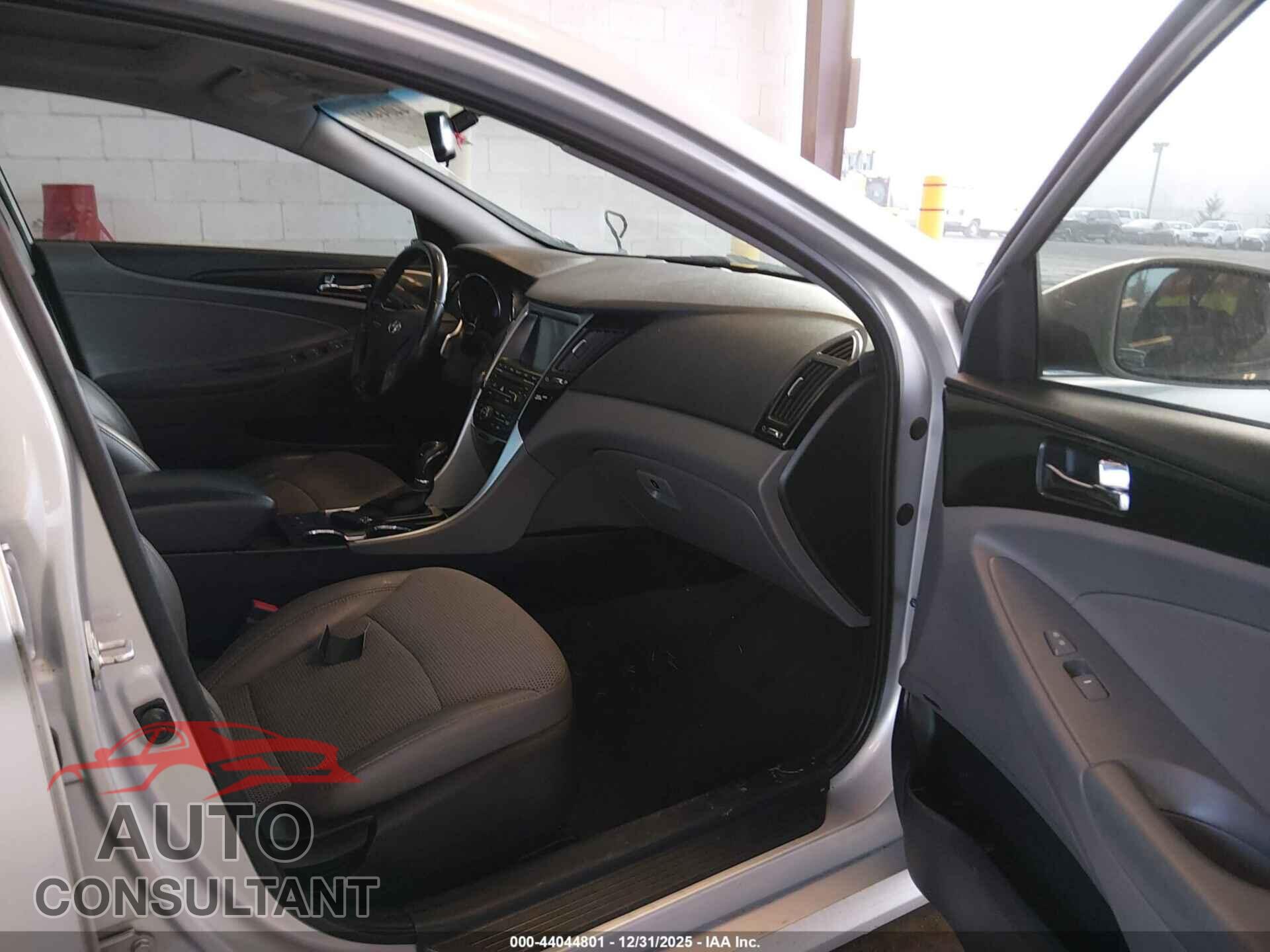 HYUNDAI SONATA 2014 - 5NPEC4AC6EH863716