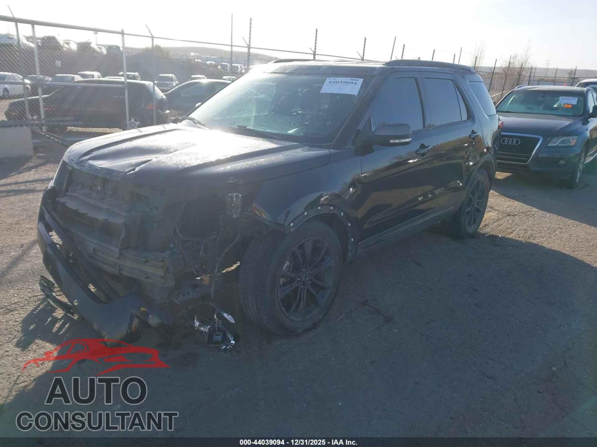 FORD EXPLORER 2018 - 1FM5K7D88JGC00587