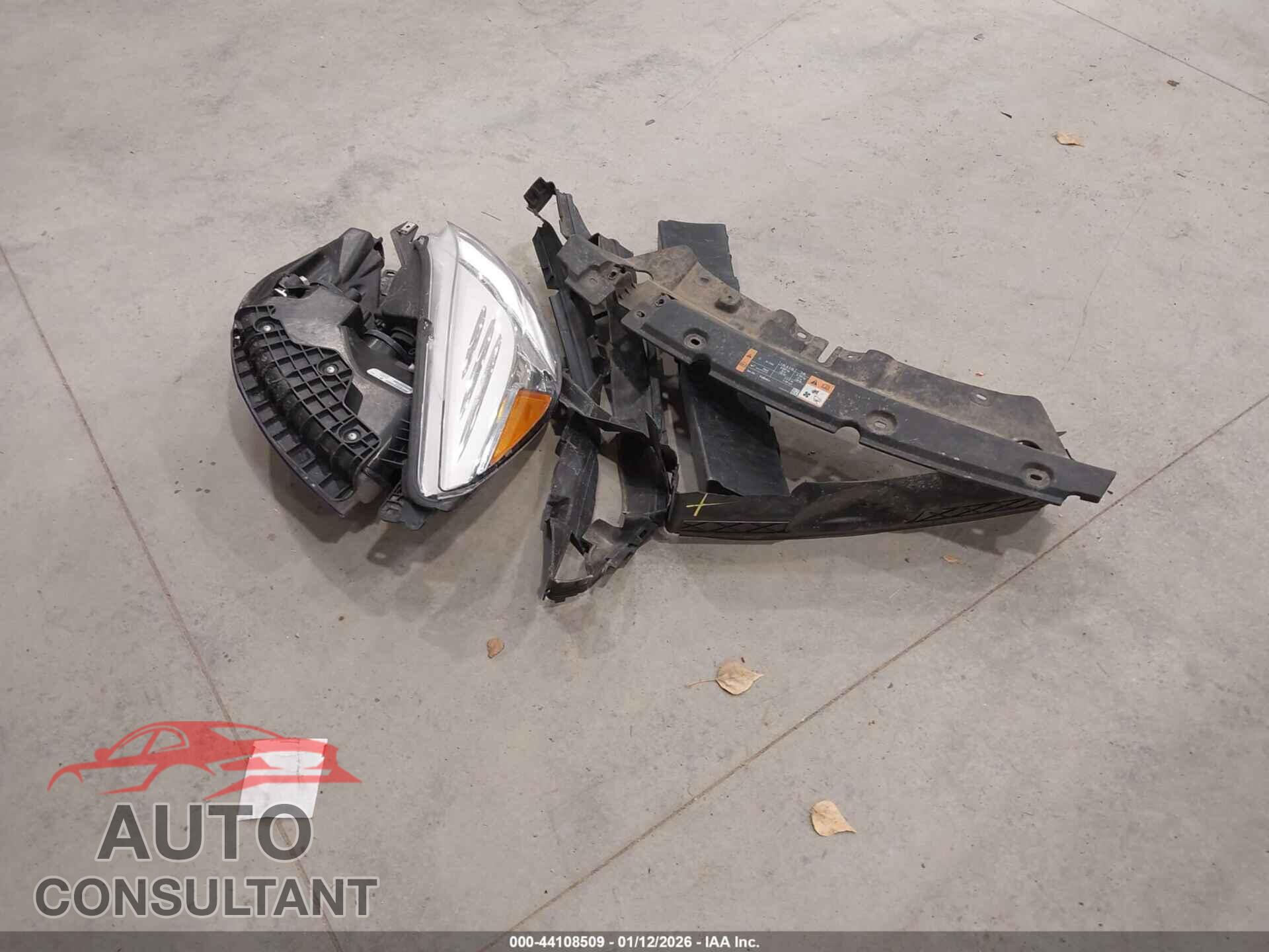 FORD ESCAPE 2014 - 1FMCU0J96EUB72687