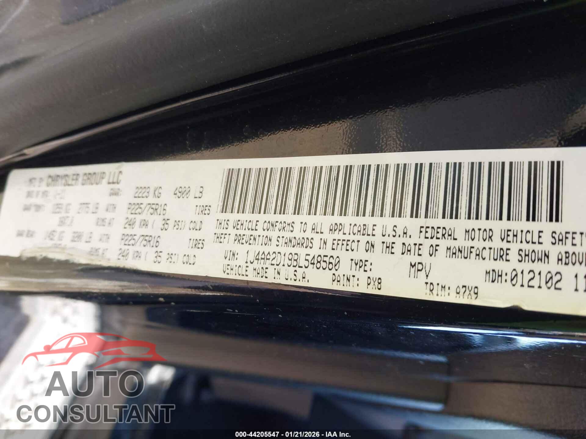 JEEP WRANGLER 2011 - 1J4AA2D19BL548560