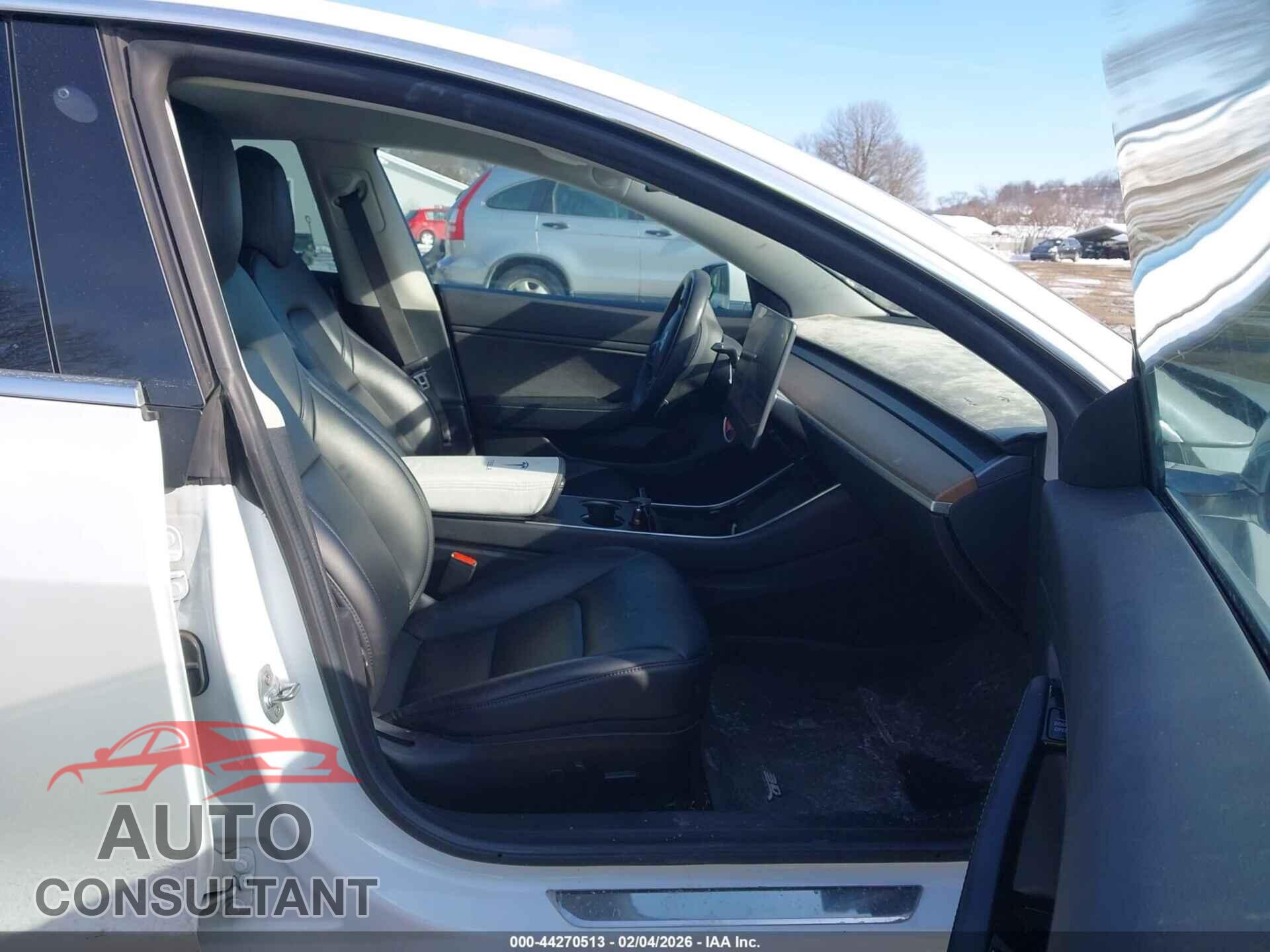 TESLA MODEL 3 2019 - 5YJ3E1EBXKF448104