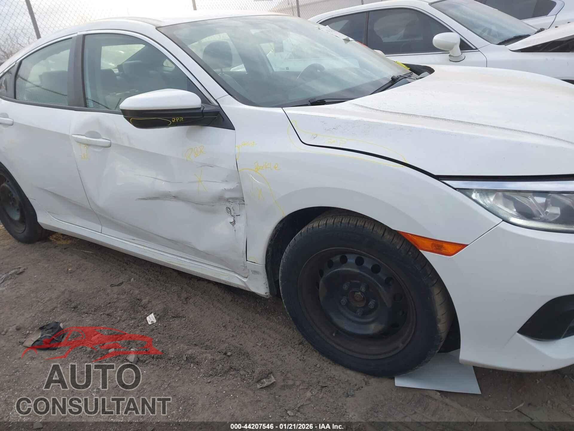 HONDA CIVIC 2017 - 2HGFC2F58HH576797
