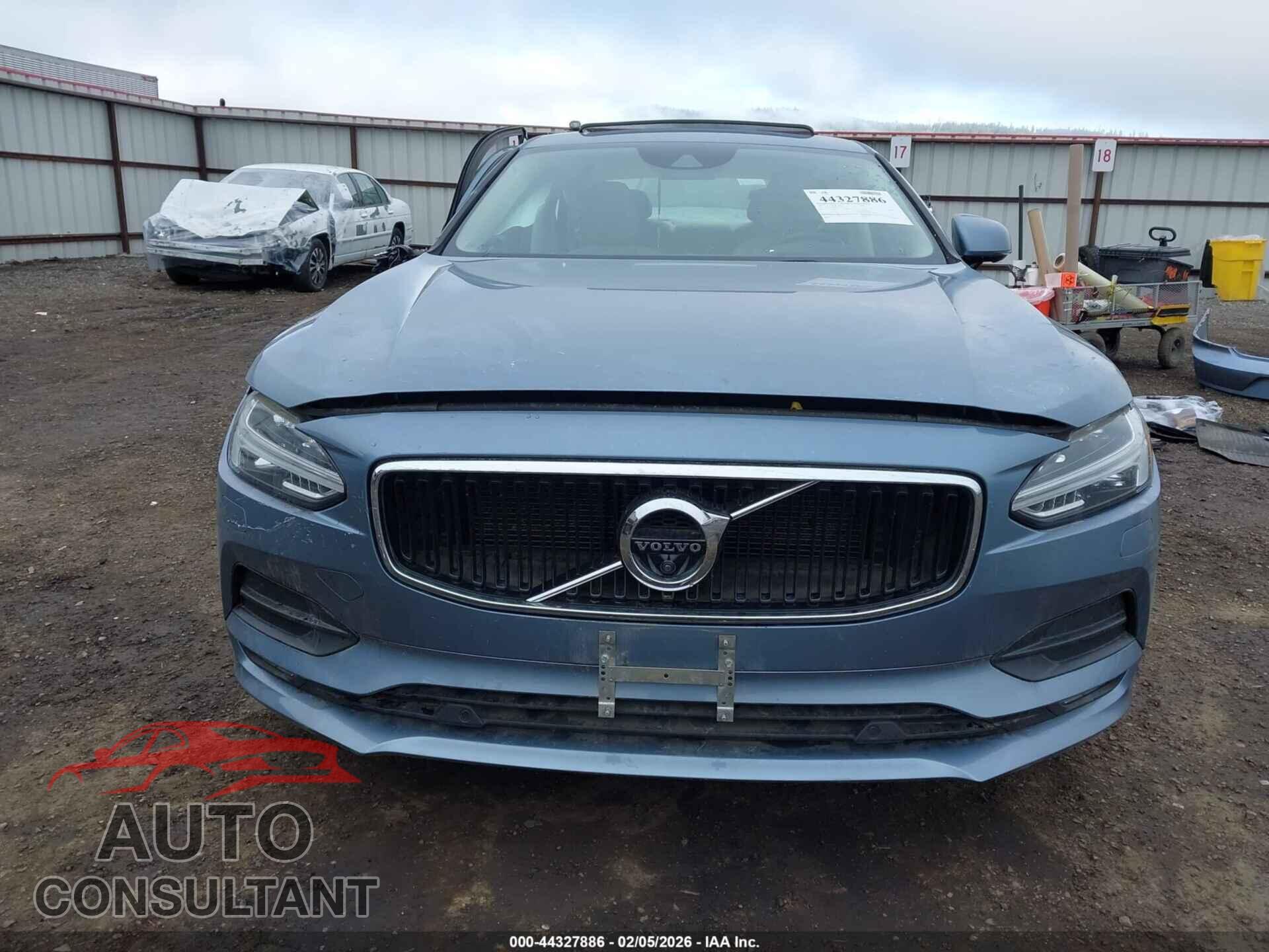 VOLVO S90 2017 - YV1A22MK9H1015201