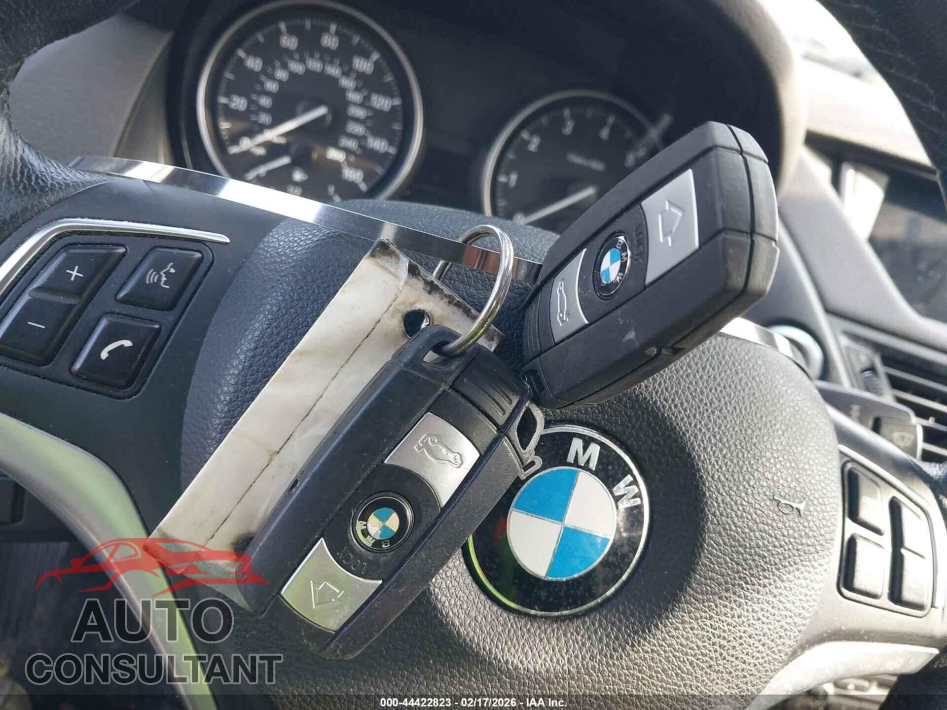 BMW X1 2015 - WBAVL1C52FVY41708