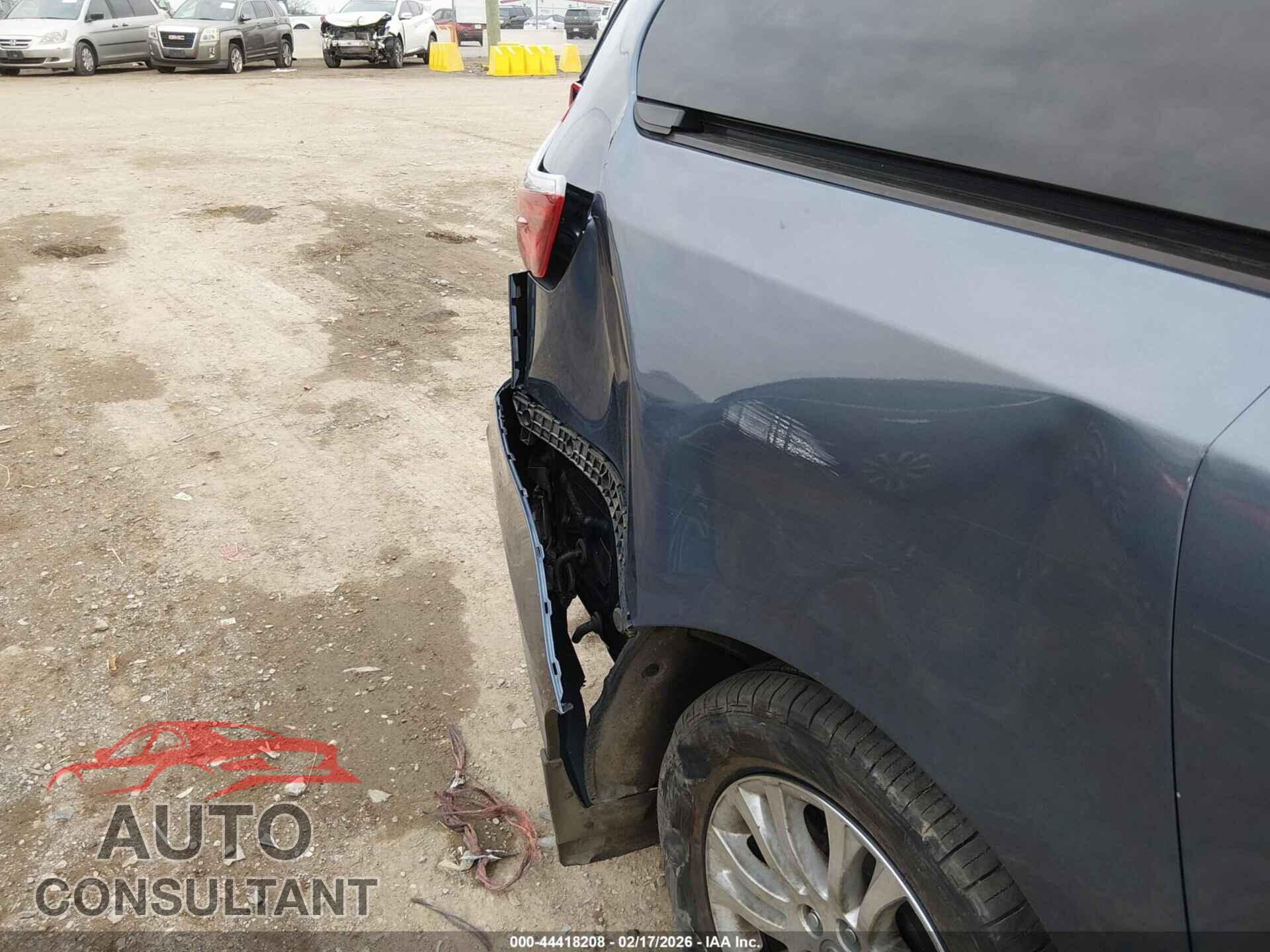 TOYOTA SIENNA 2017 - 5TDYZ3DC4HS891675