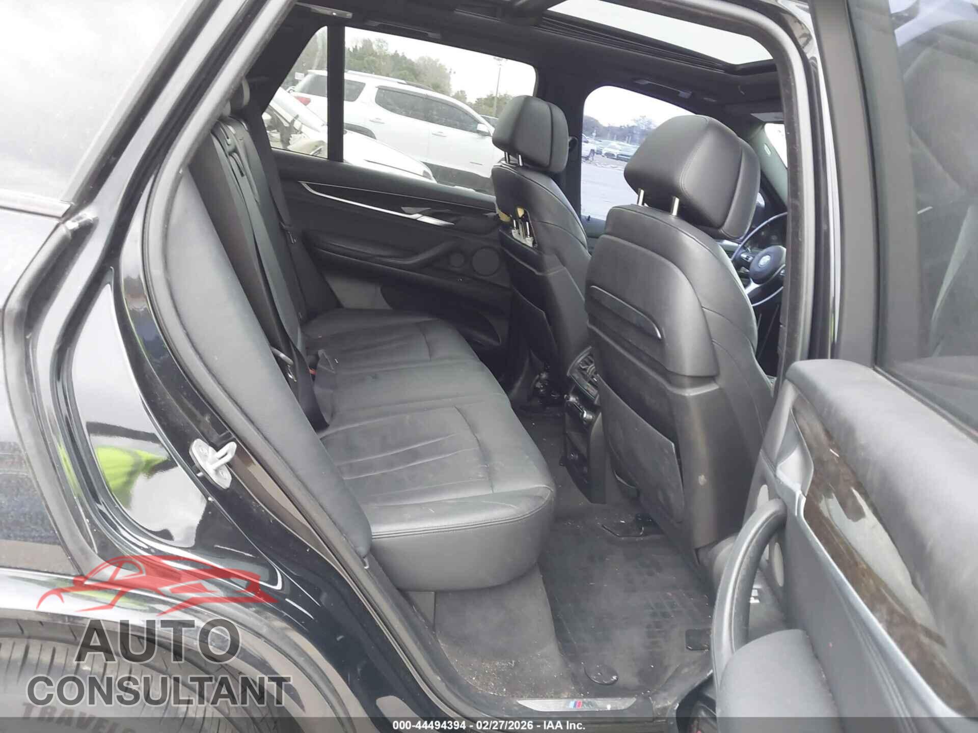 BMW X5 2014 - 5UXKR0C56E0K51102