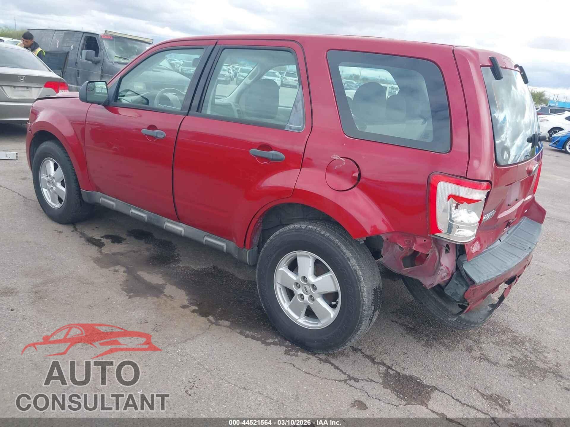 FORD ESCAPE 2010 - 1FMCU0C74AKC14842