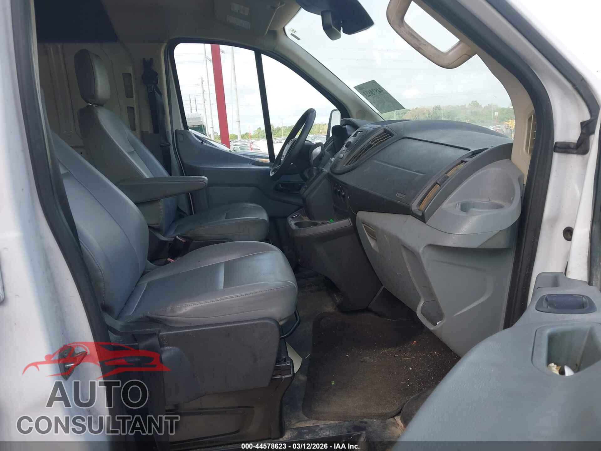 FORD TRANSIT-250 2017 - 1FTYR2ZM6HKA65168