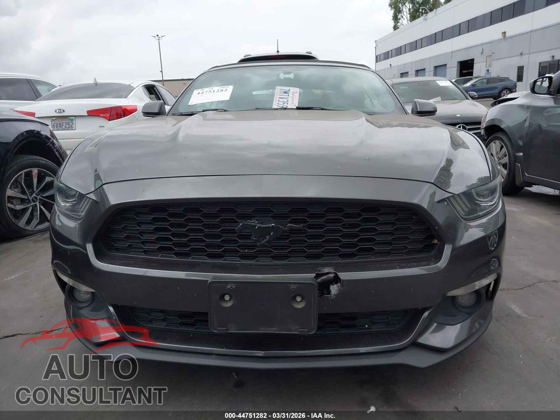 FORD MUSTANG 2015 - 1FATP8UH5F5403870