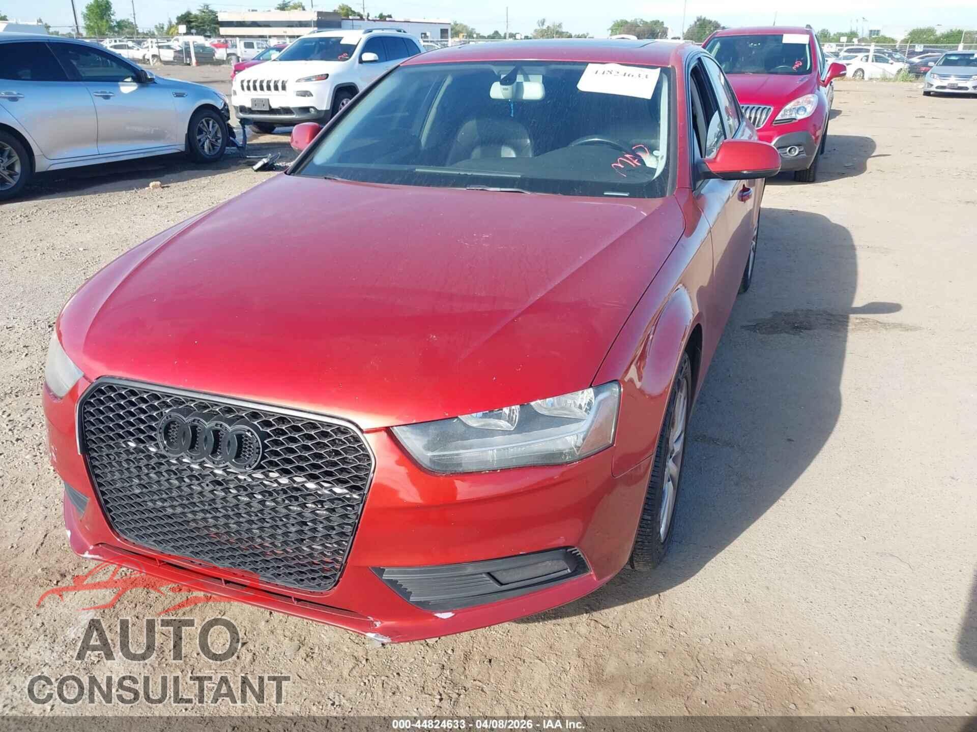 AUDI A4 2013 - WAUAFAFLXDN040070