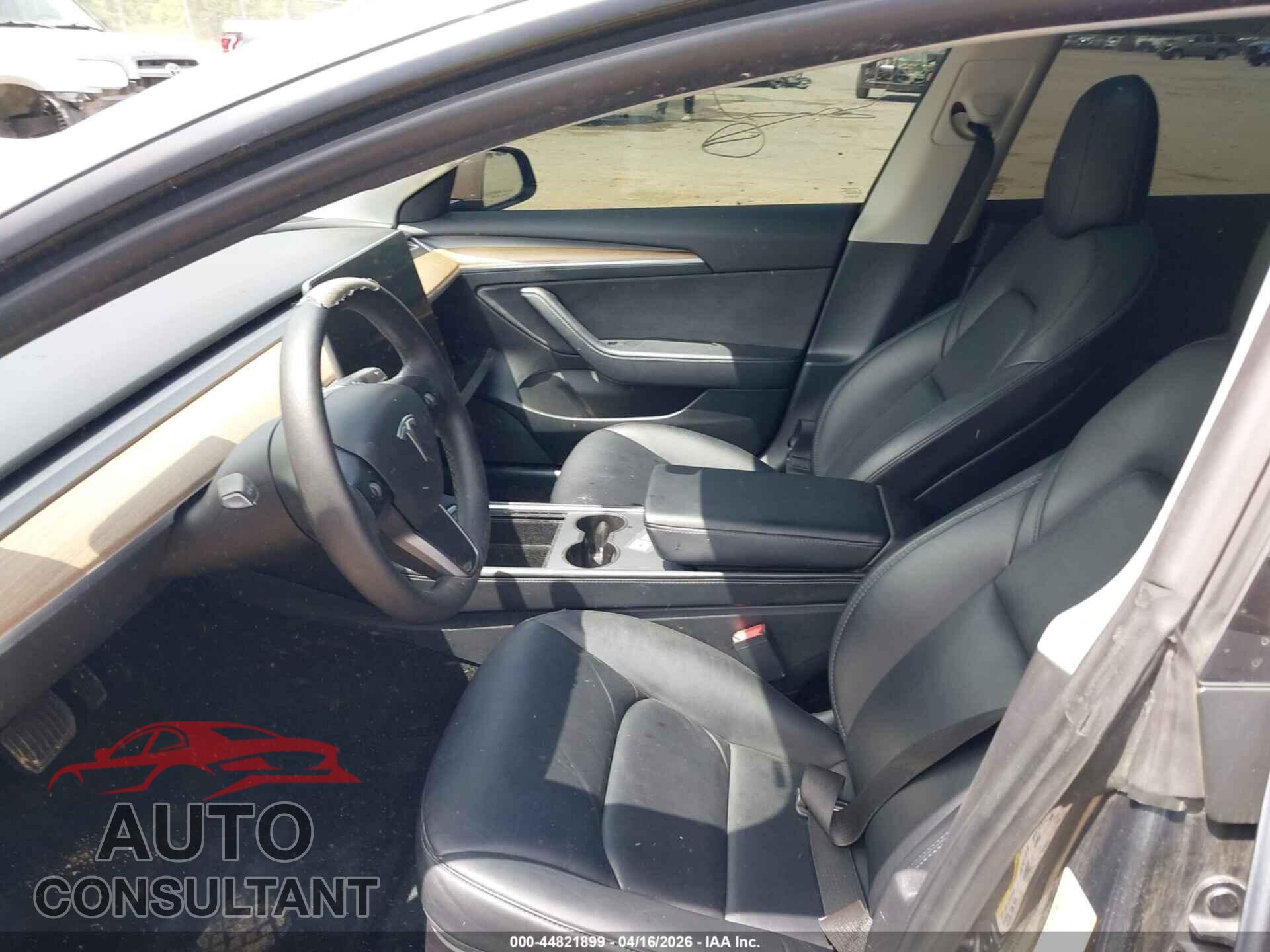 TESLA MODEL 3 2022 - 5YJ3E1EB6NF246719