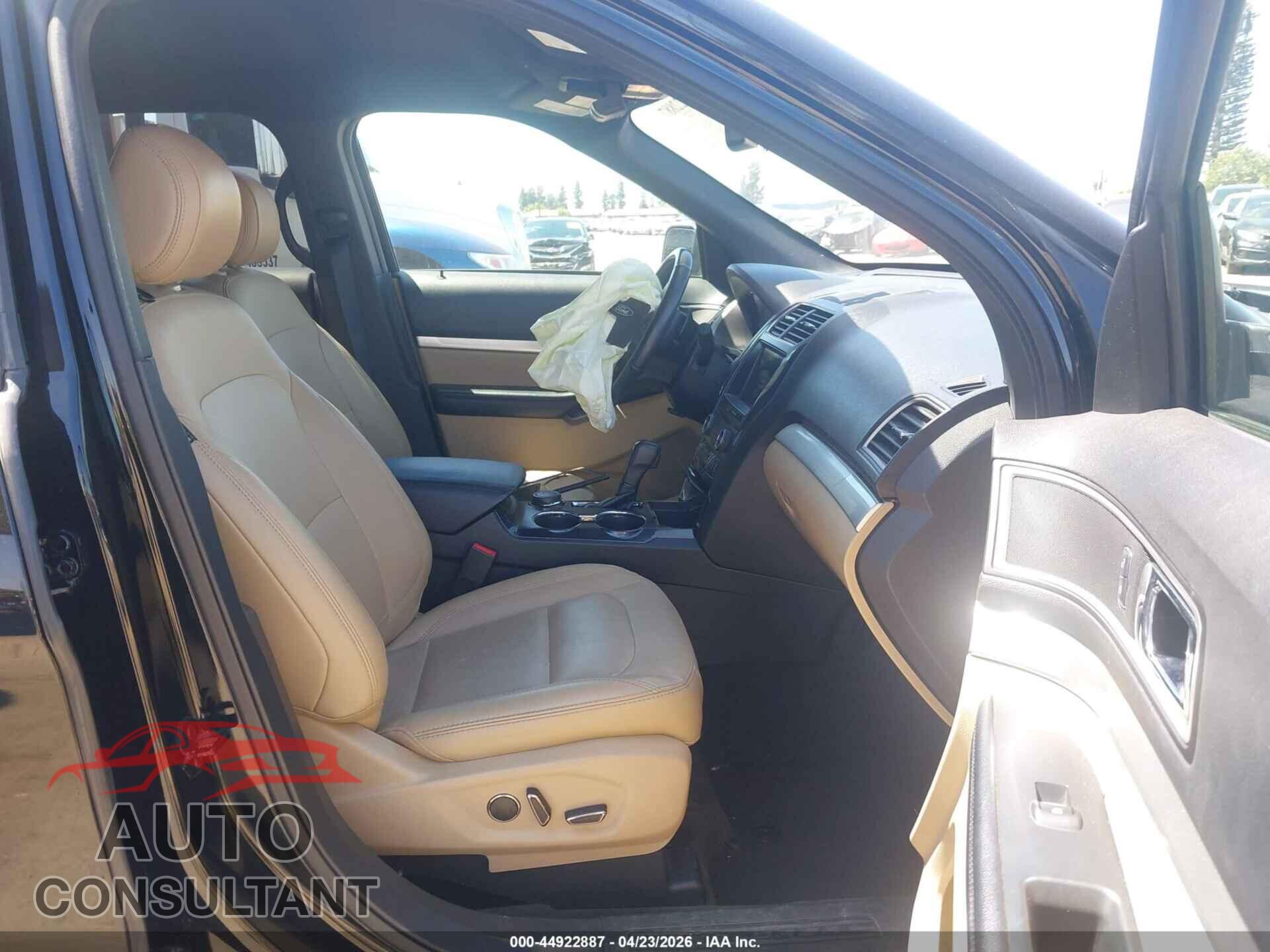 FORD EXPLORER 2017 - 1FM5K8D83HGD43950