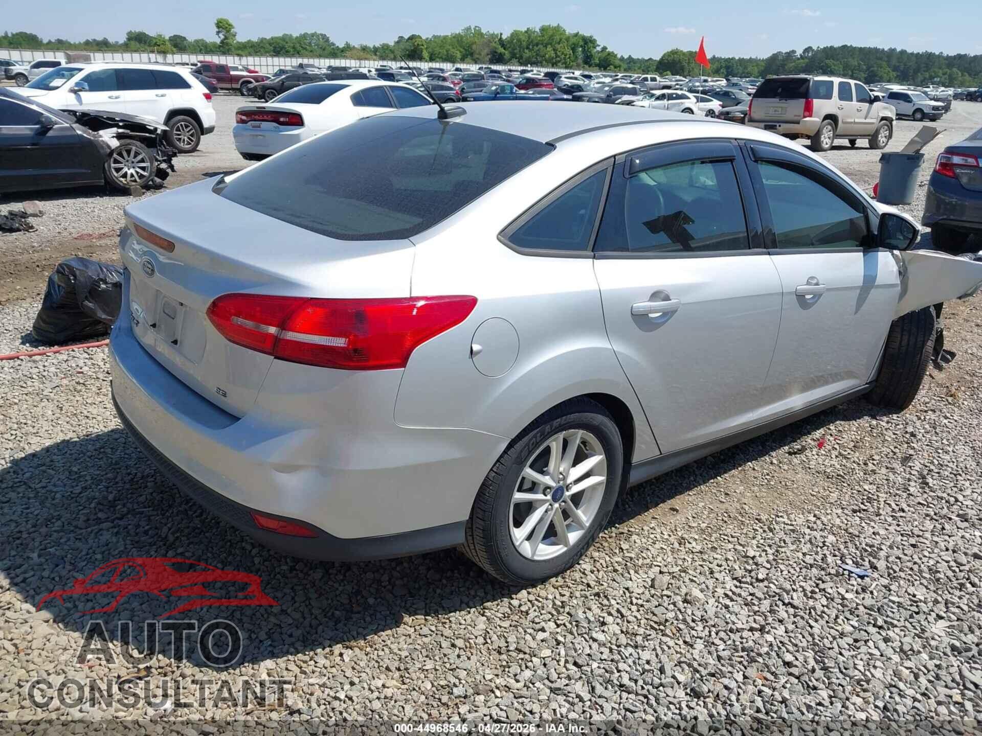 FORD FOCUS 2016 - 1FADP3F2XGL256345