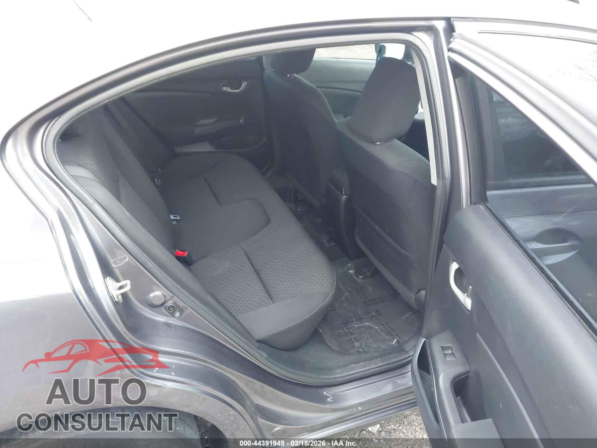 HONDA CIVIC 2015 - 19XFB2F5XFE095511