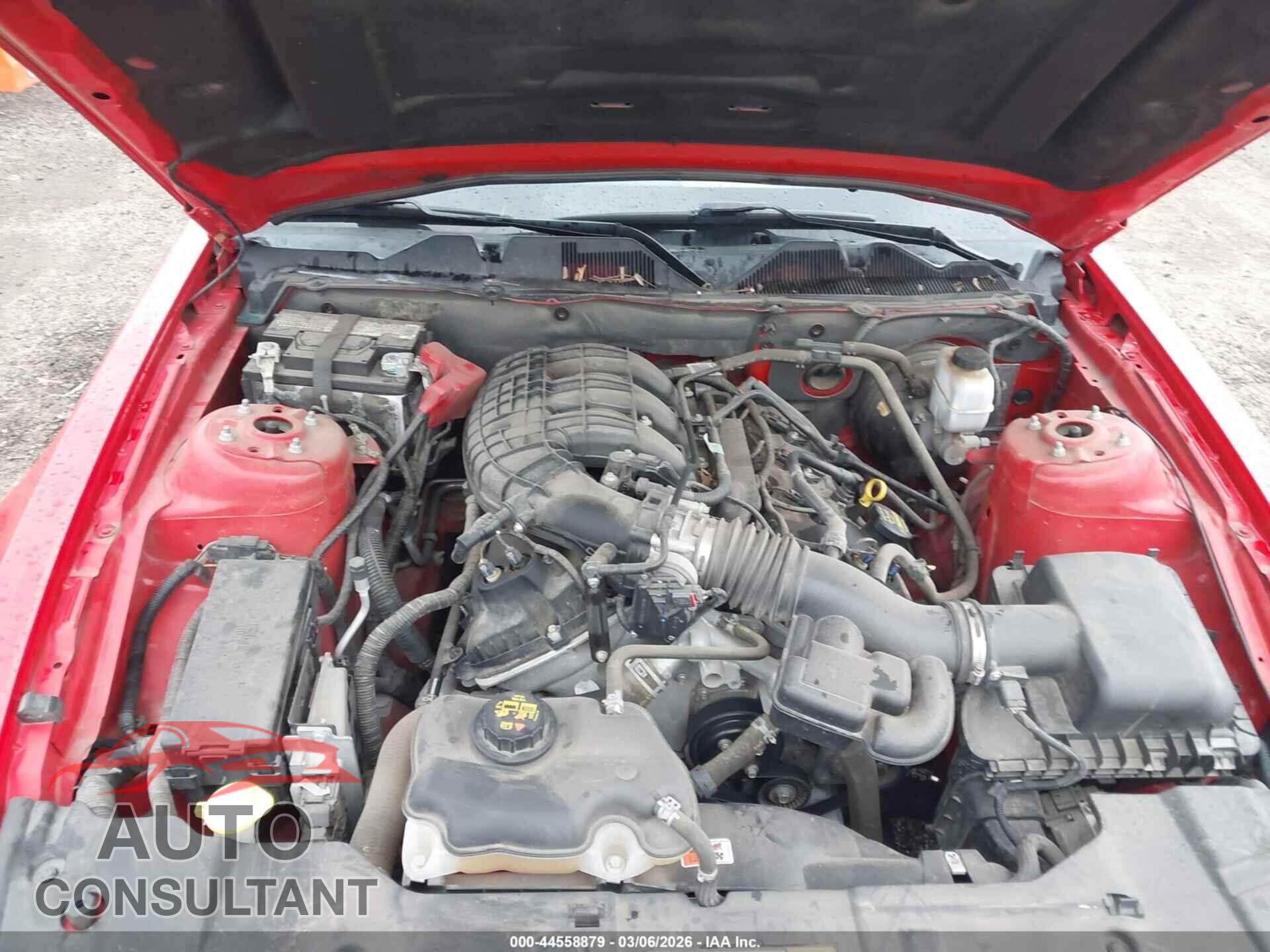 FORD MUSTANG 2013 - 1ZVBP8AM9D5259404